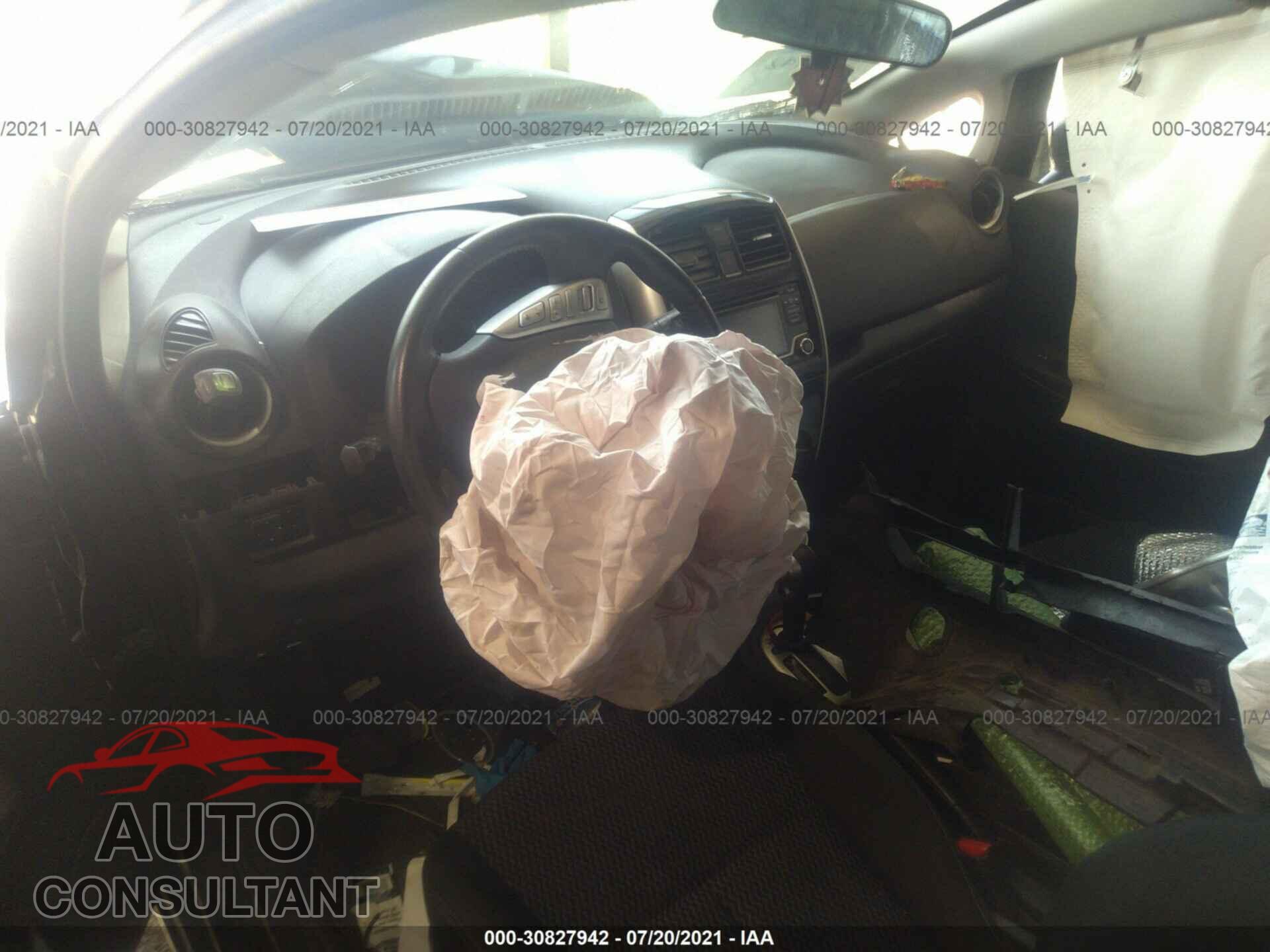 NISSAN VERSA NOTE 2017 - 3N1CE2CP1HL362004