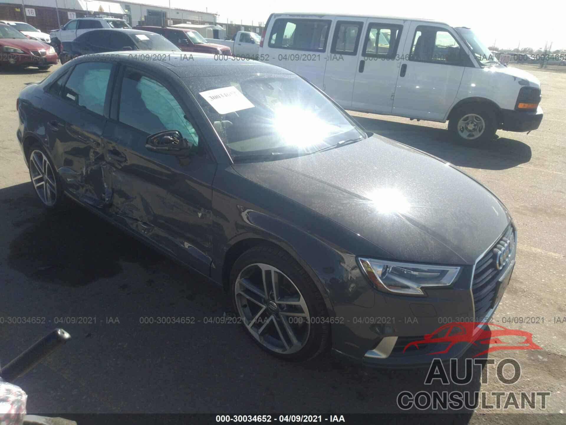 AUDI A3 SEDAN 2017 - WAUAUGFF6H1069646