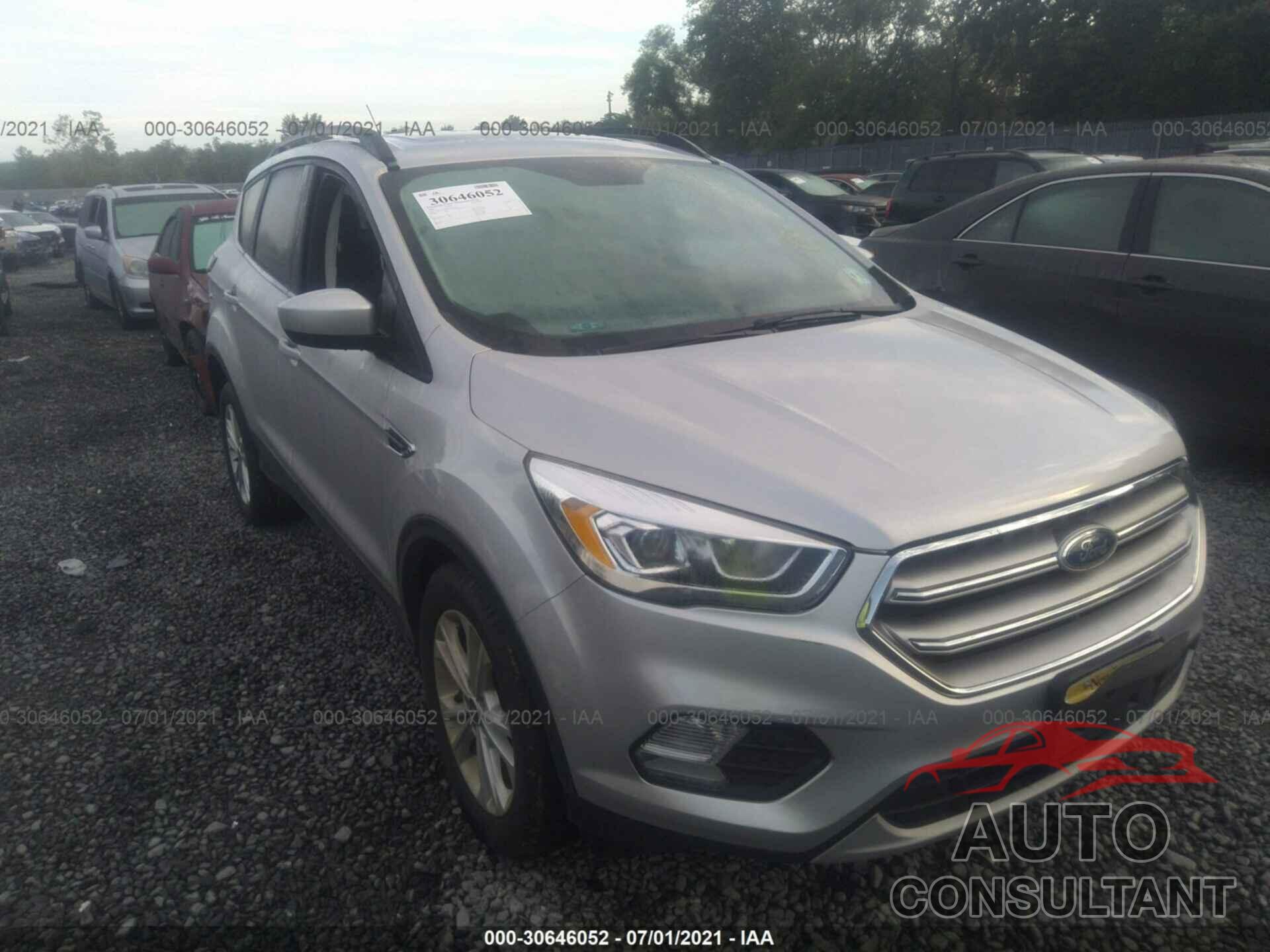 FORD ESCAPE 2017 - 1FMCU9GD5HUB27244