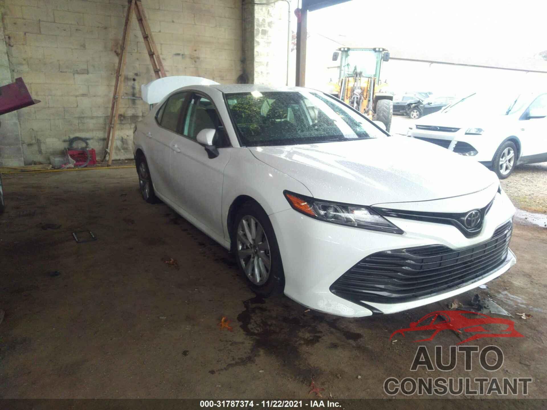 TOYOTA CAMRY 2019 - 4T1B11HK3KU196363
