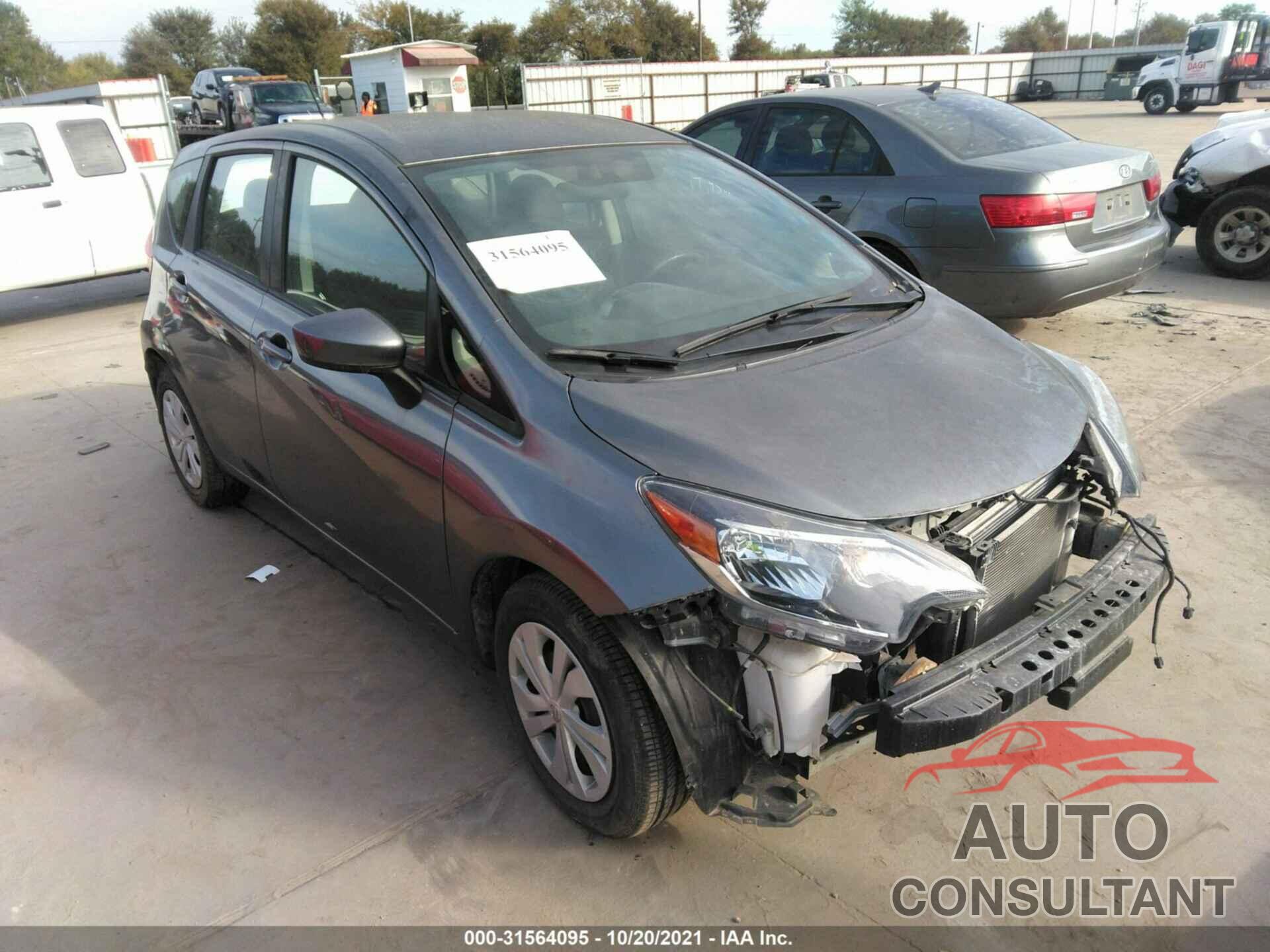 NISSAN VERSA NOTE 2018 - 3N1CE2CPXJL364131