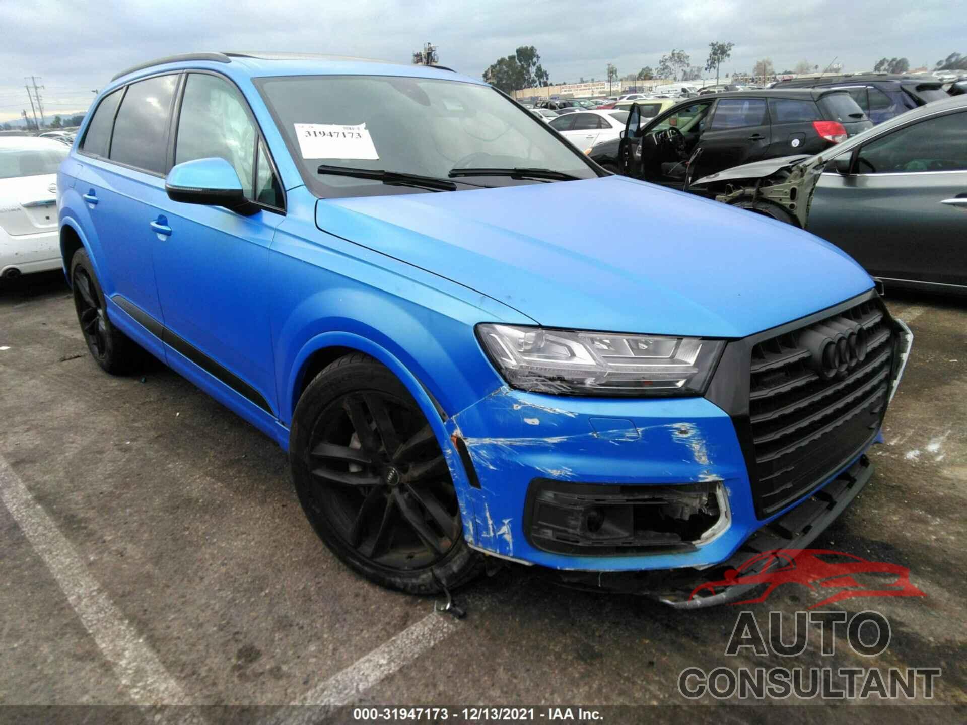 AUDI Q7 2018 - WA1VAAF76JD019914