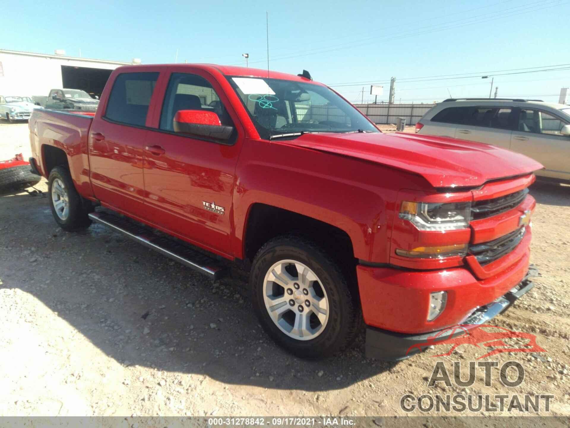 CHEVROLET SILVERADO 1500 2018 - 3GCUKREC0JG120042