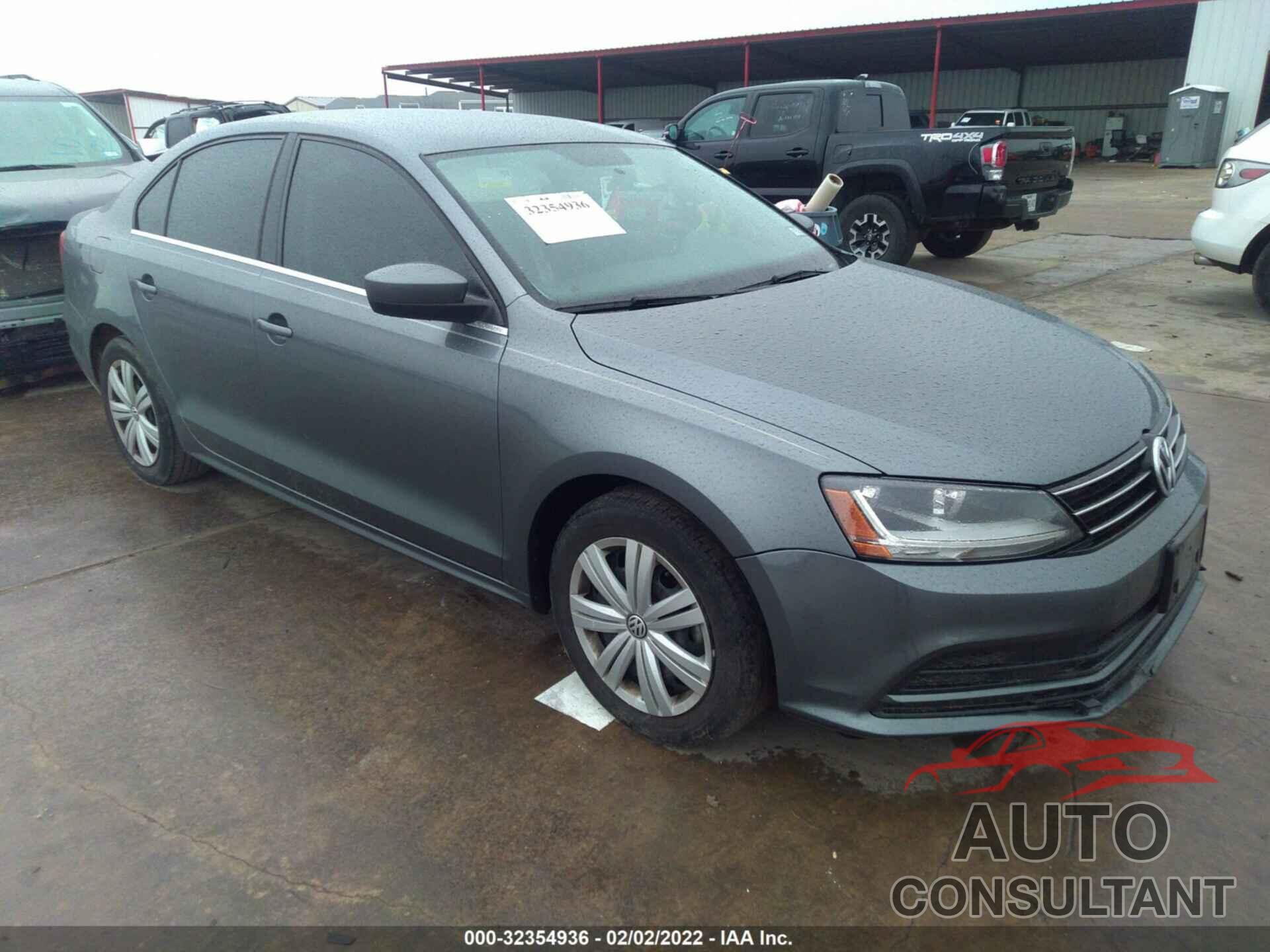 VOLKSWAGEN JETTA 2017 - 3VW2B7AJXHM389268