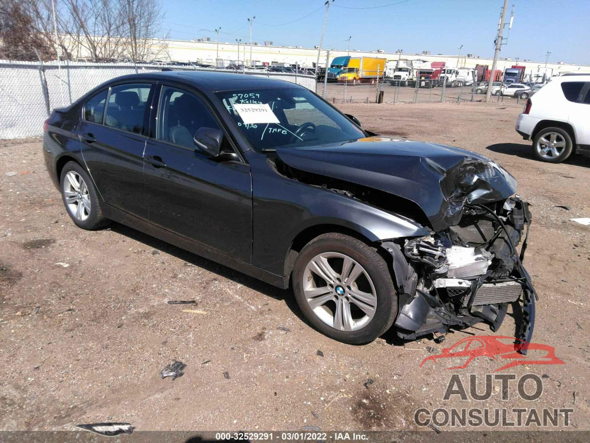 BMW 3 SERIES 2016 - WBA8E9G52GNT86151