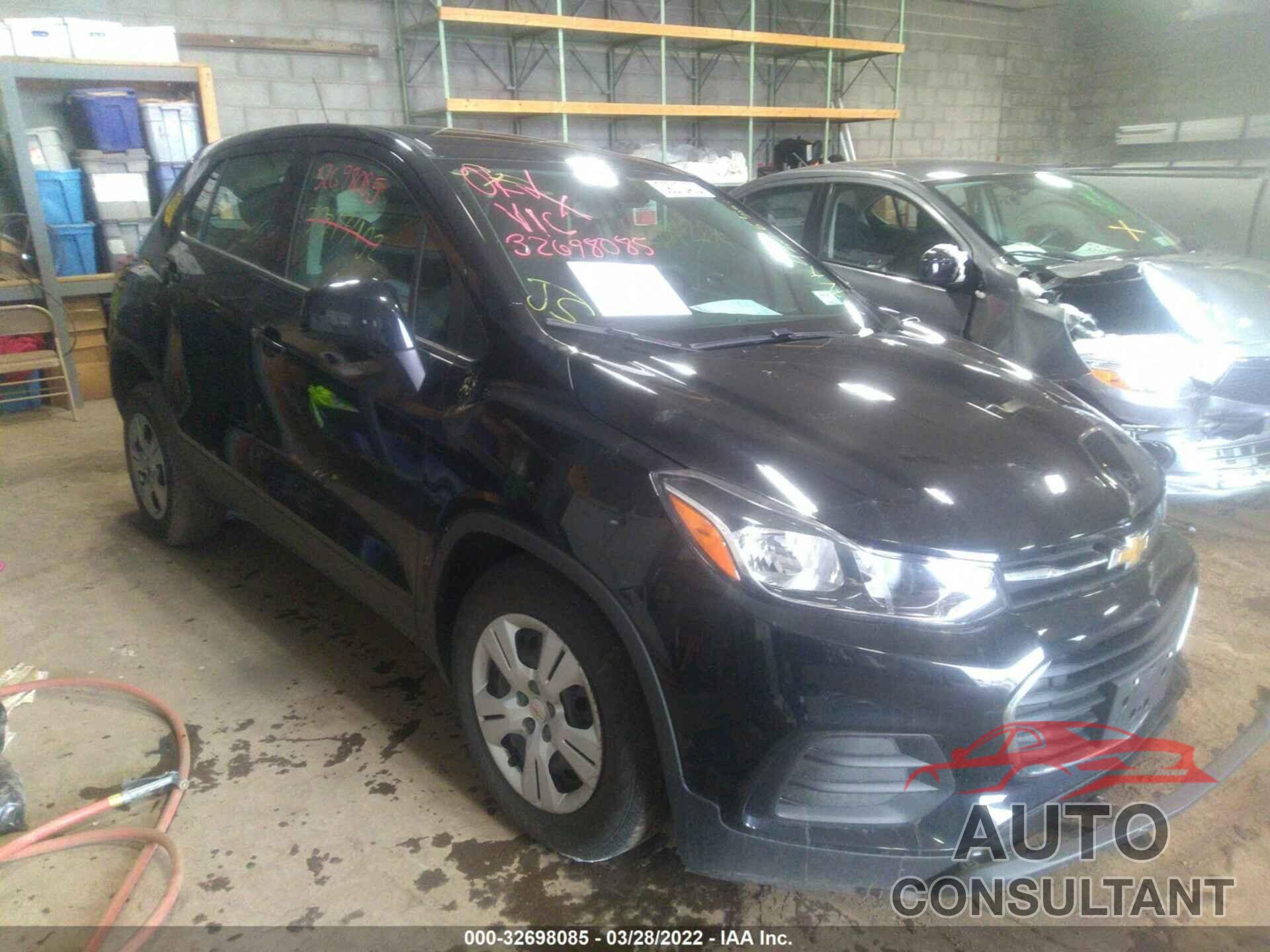 CHEVROLET TRAX 2017 - 3GNCJKSB1HL269781