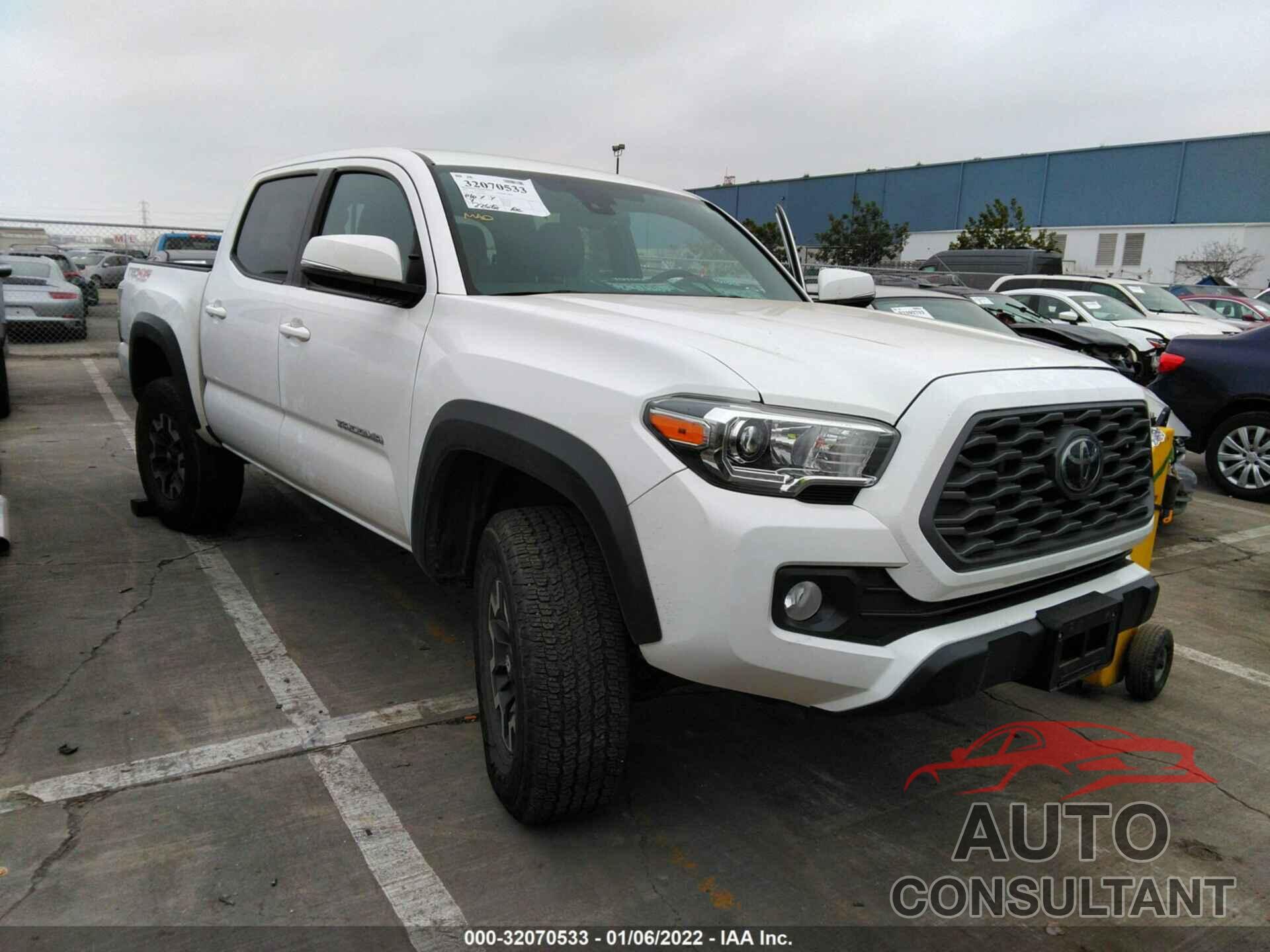 TOYOTA TACOMA 4WD 2021 - 3TMCZ5AN8MM393713