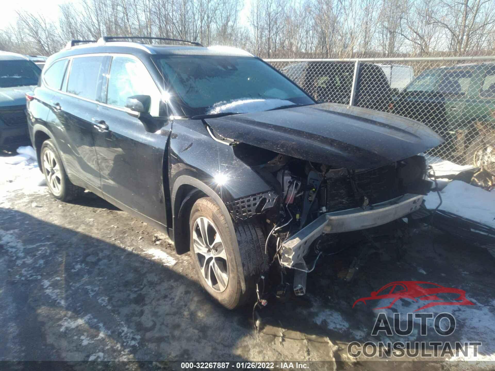 TOYOTA HIGHLANDER 2021 - 5TDHZRBH7MS530159