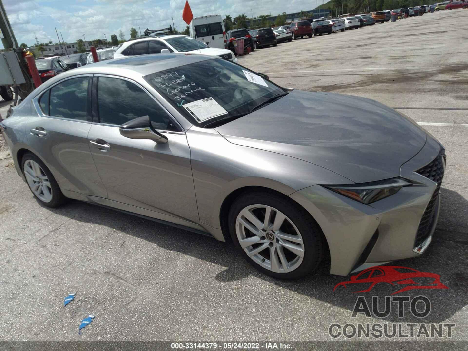 LEXUS IS 2021 - JTHCA1D23M5114416