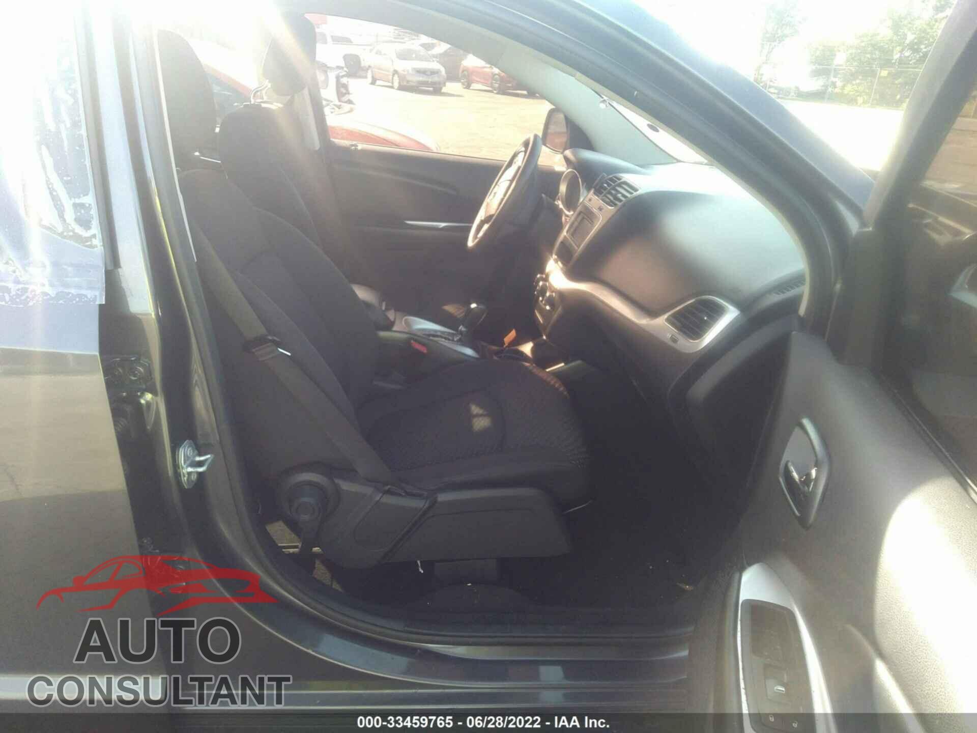 DODGE JOURNEY 2017 - 3C4PDCAB5HT558557