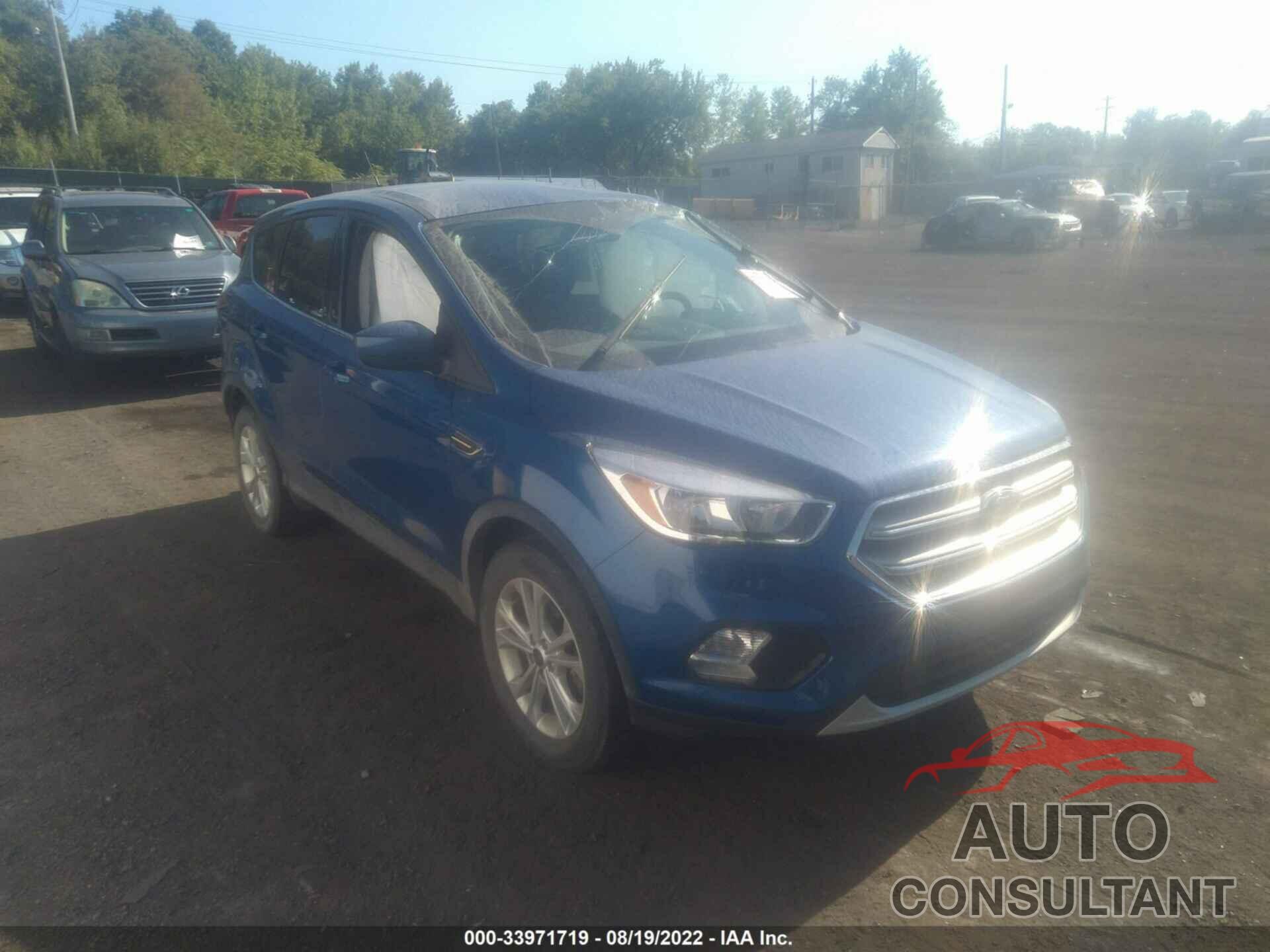 FORD ESCAPE 2019 - 1FMCU9GD6KUA10165
