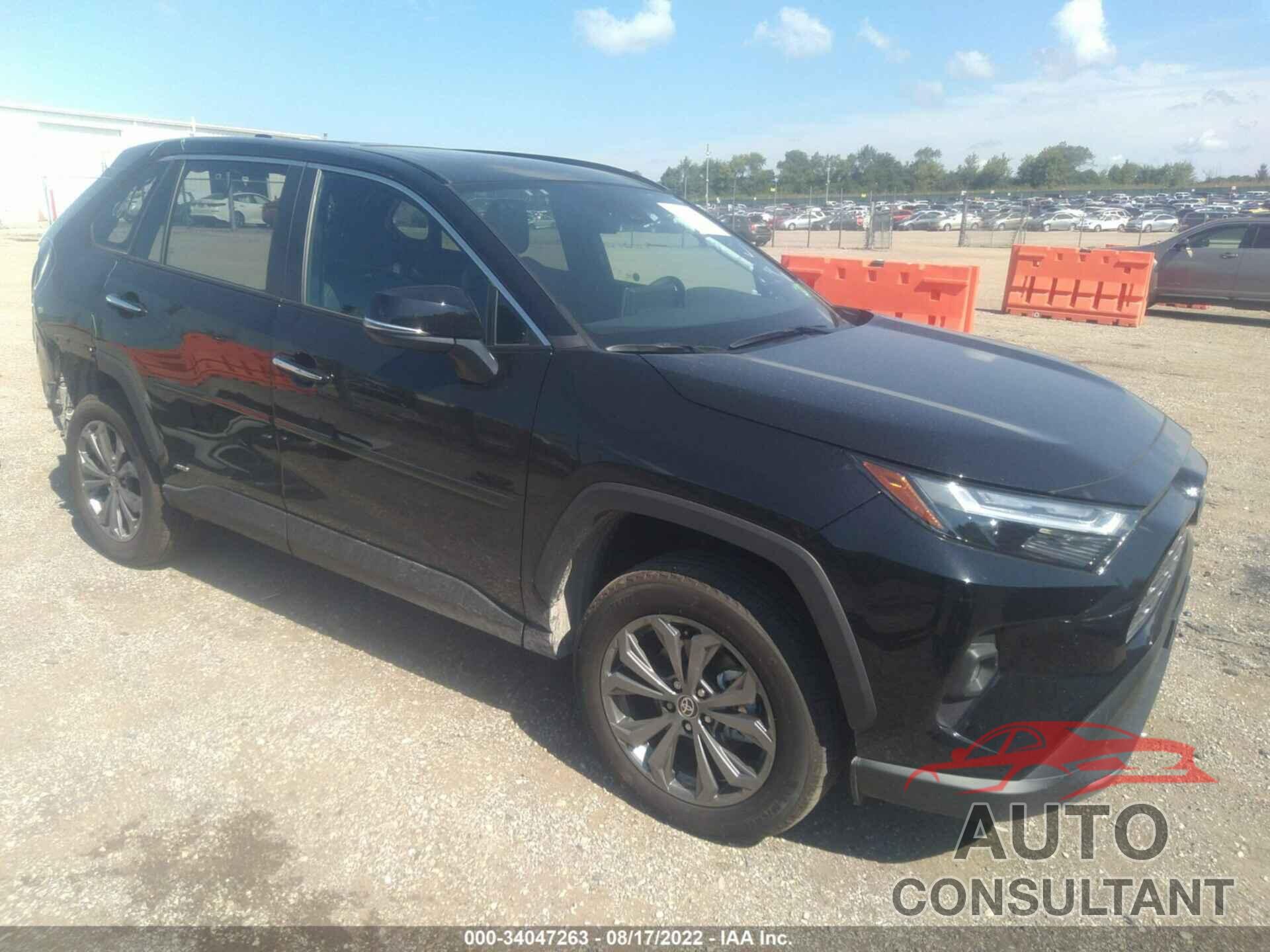 TOYOTA RAV4 2022 - 4T3D6RFVXNU081759