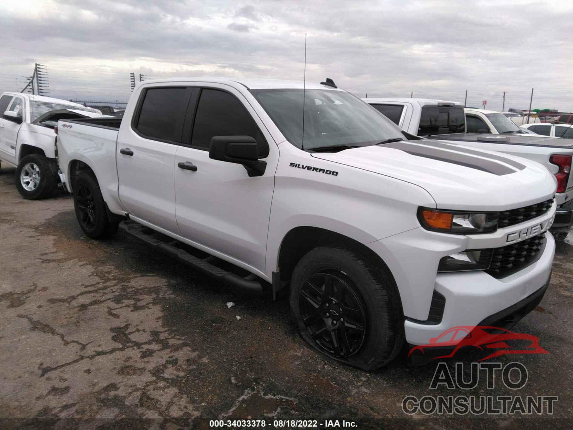 CHEVROLET SILVERADO 1500 2020 - 1GCPYBEK0LZ372242