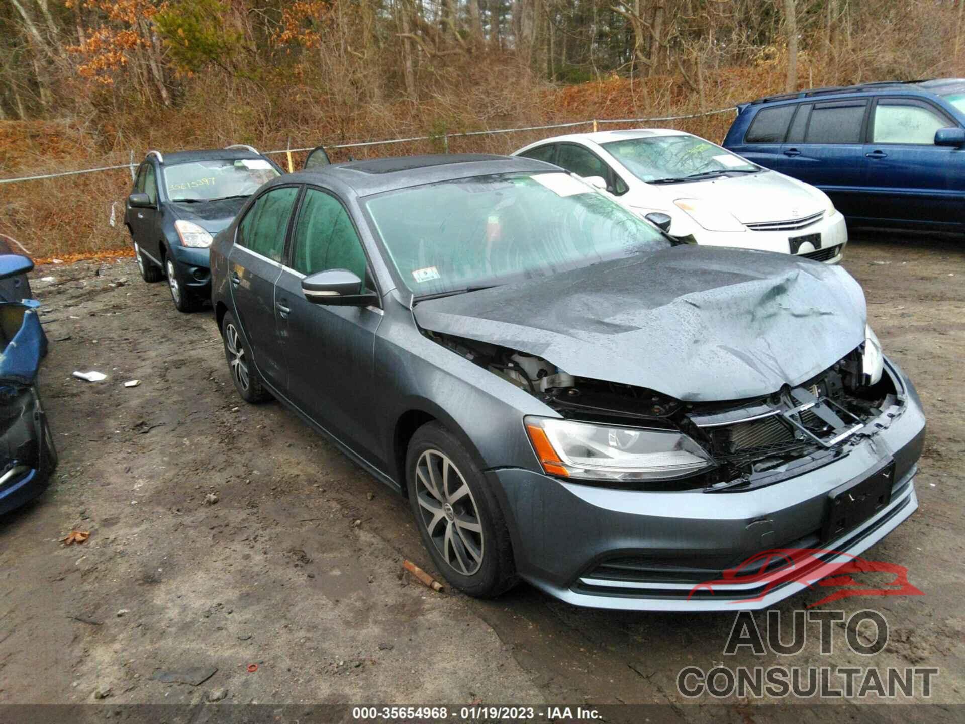VOLKSWAGEN JETTA 2017 - 3VWDB7AJ1HM372478