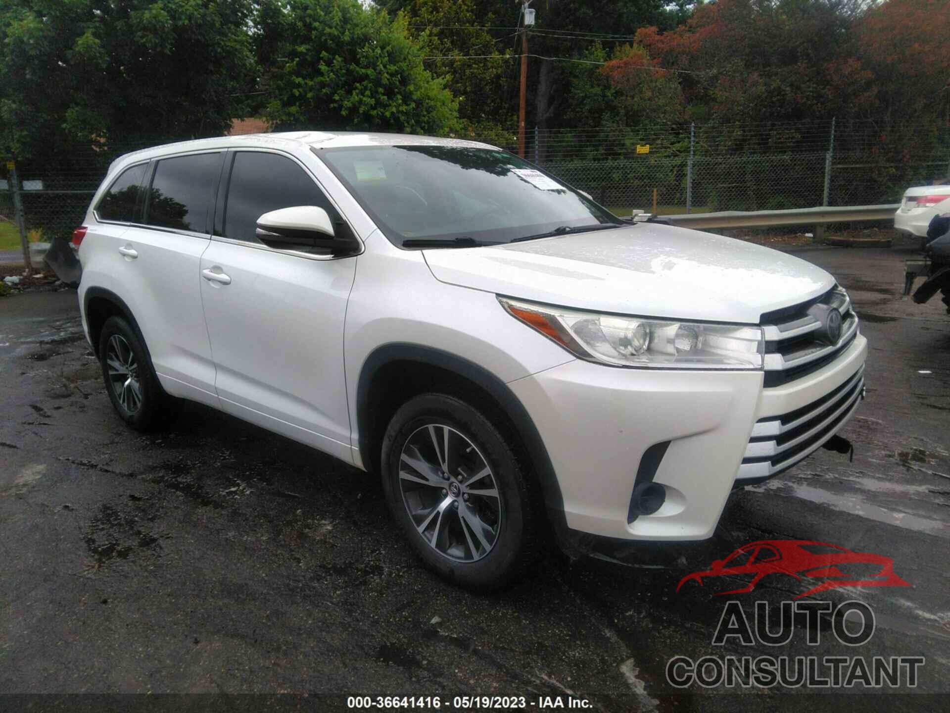 TOYOTA HIGHLANDER 2017 - 5TDZZRFH7HS220453