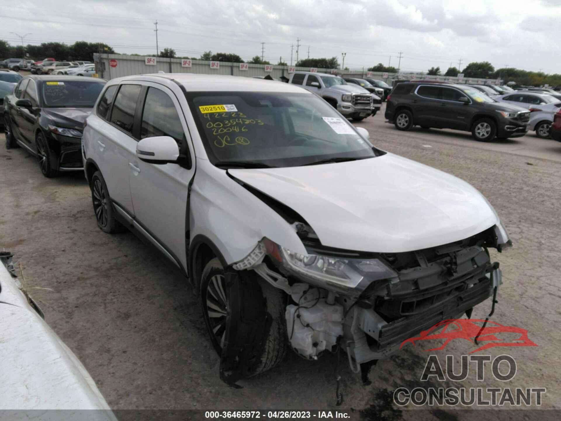 MITSUBISHI OUTLANDER 2020 - JA4AD3A33LZ005416