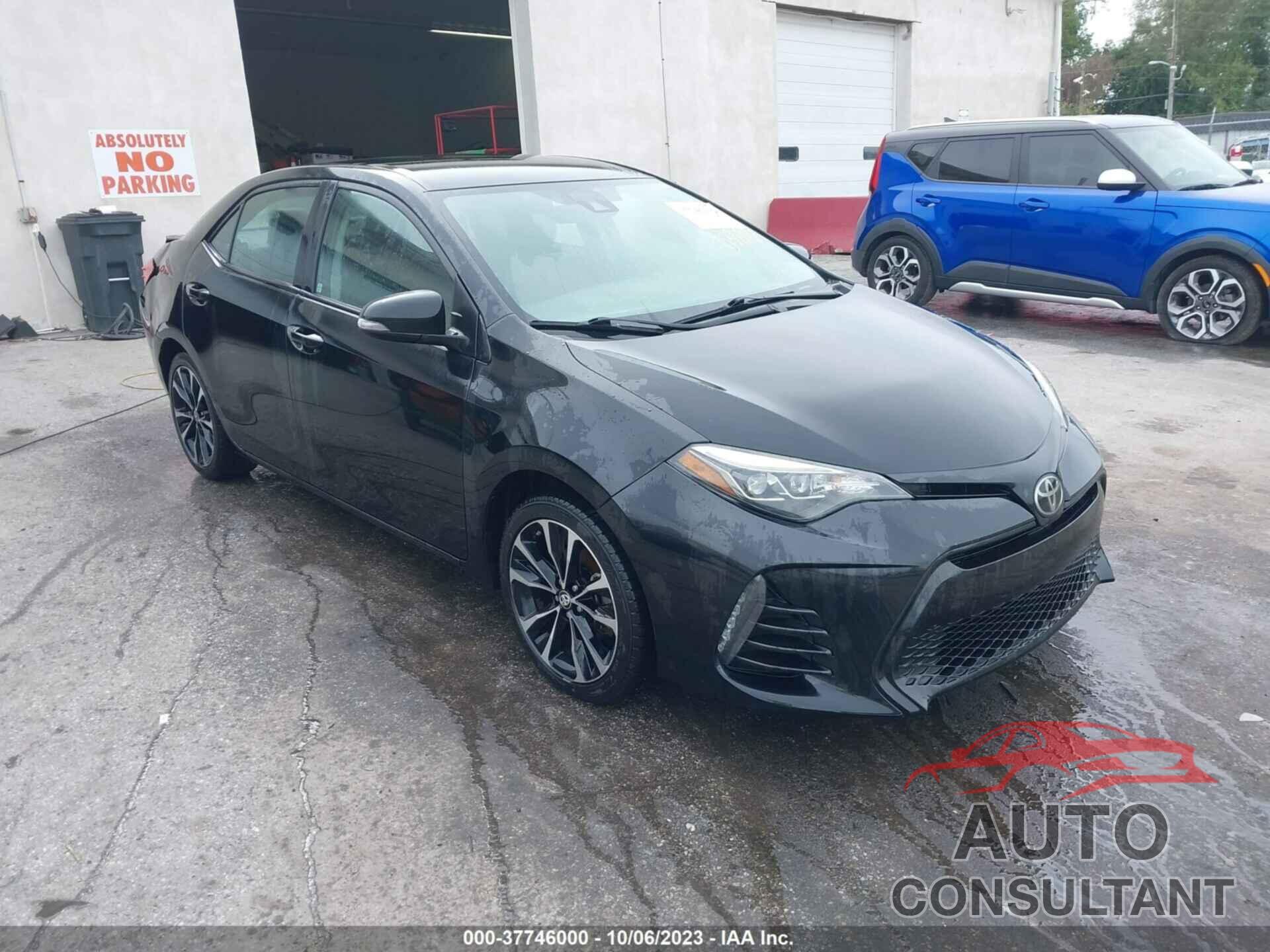 TOYOTA COROLLA 2018 - 2T1BURHE0JC033833