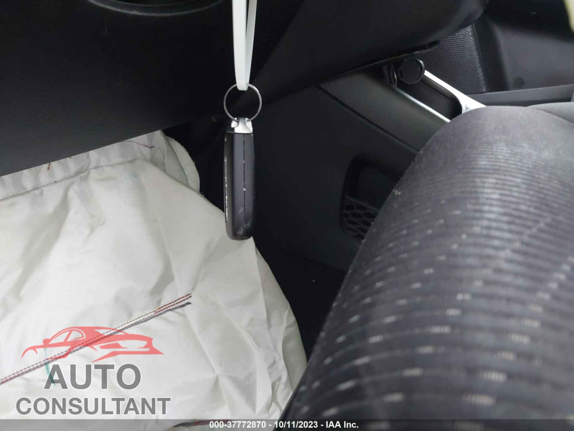DODGE JOURNEY 2017 - 3C4PDCAB6HT638434