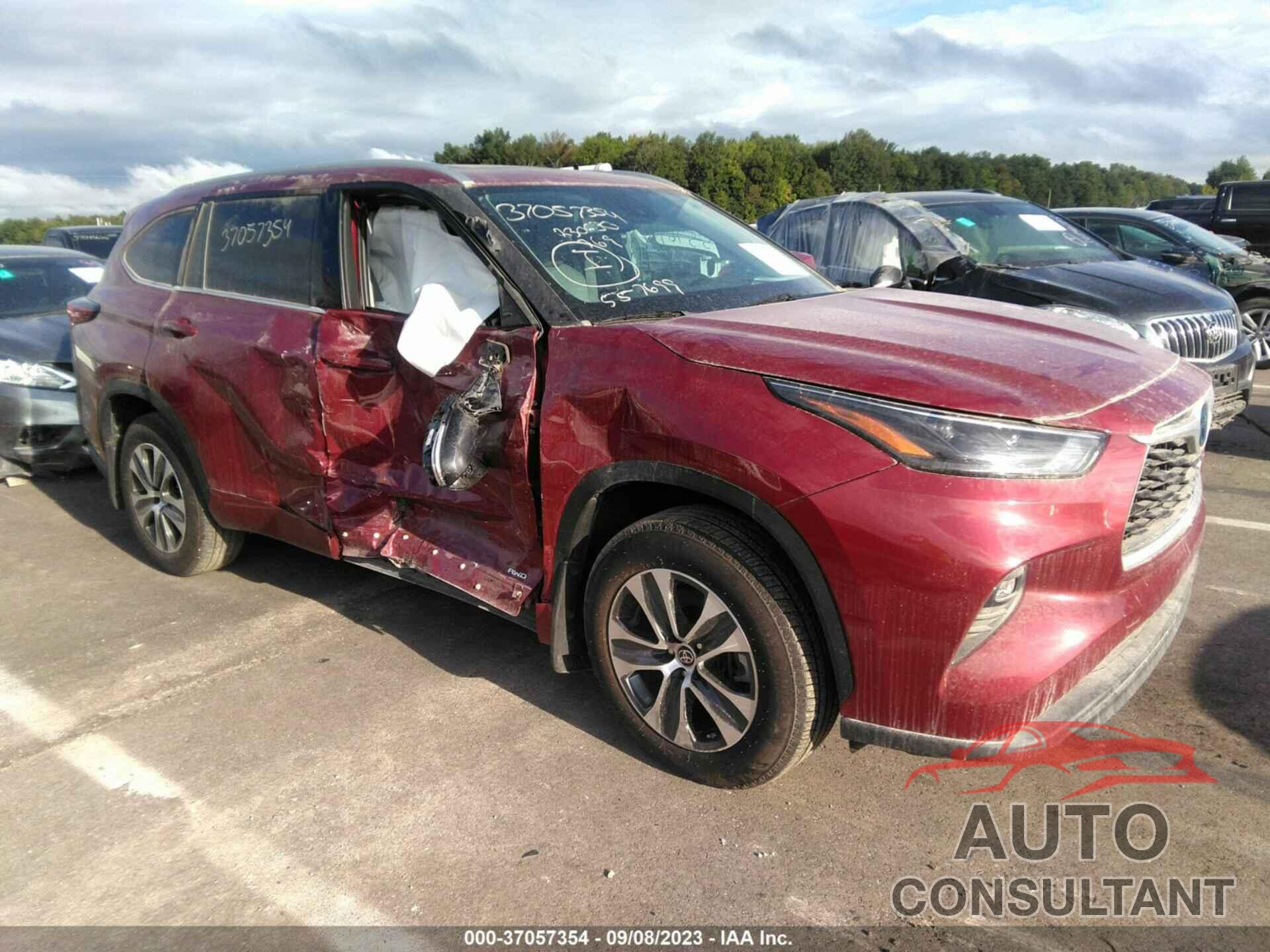 TOYOTA HIGHLANDER 2022 - 5TDGBRCH9NS557699