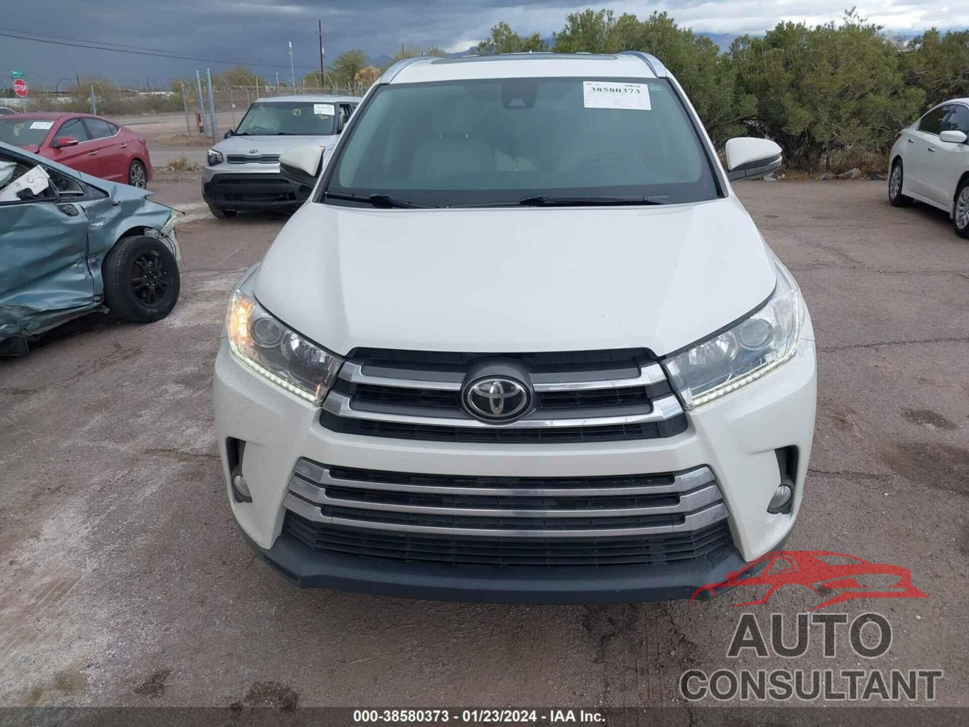 TOYOTA HIGHLANDER 2018 - 5TDYZRFH3JS285642