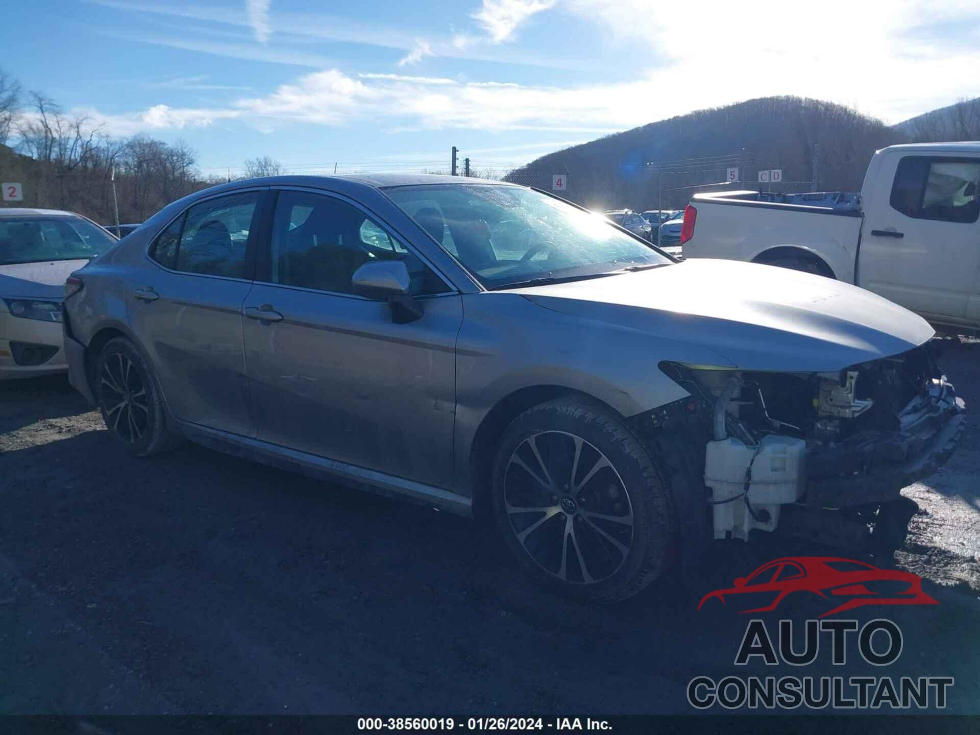 TOYOTA CAMRY 2019 - 4T1B11HK9KU829156