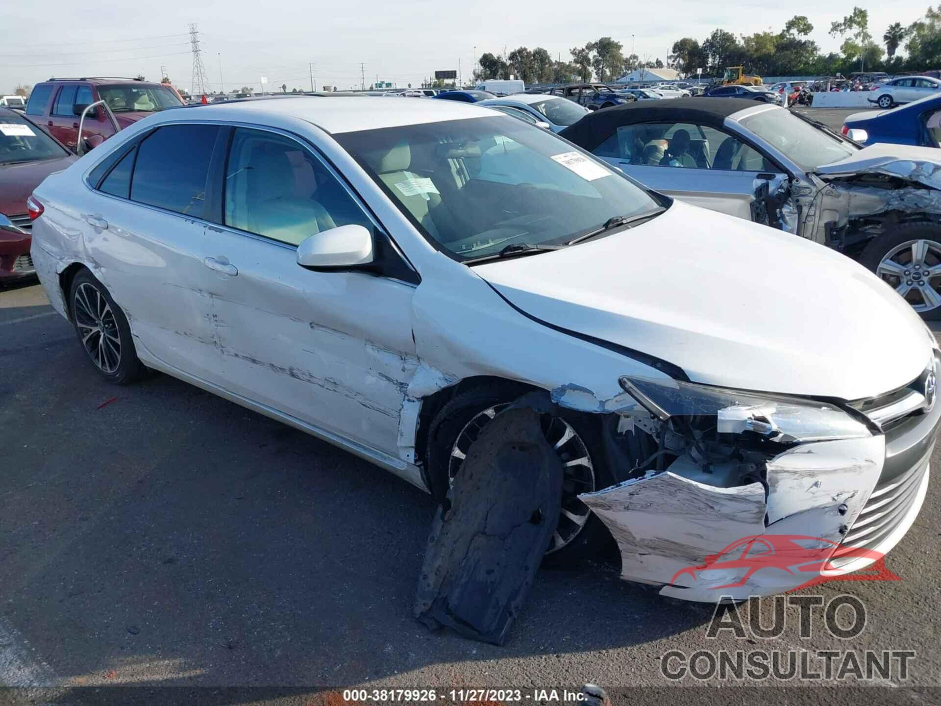 TOYOTA CAMRY 2015 - 4T4BF1FK7FR459731