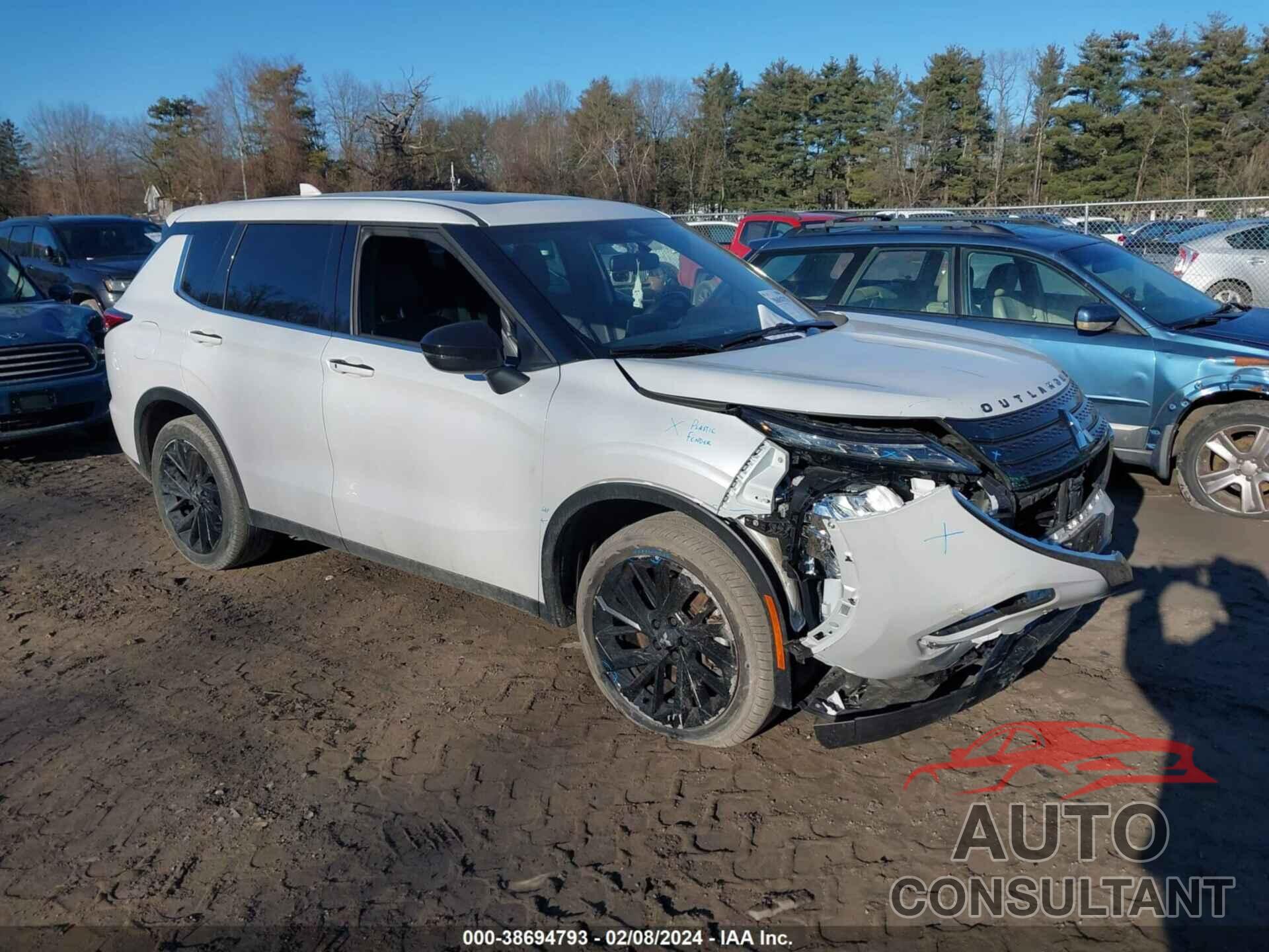 MITSUBISHI OUTLANDER 2022 - JA4J3UA83NZ085260