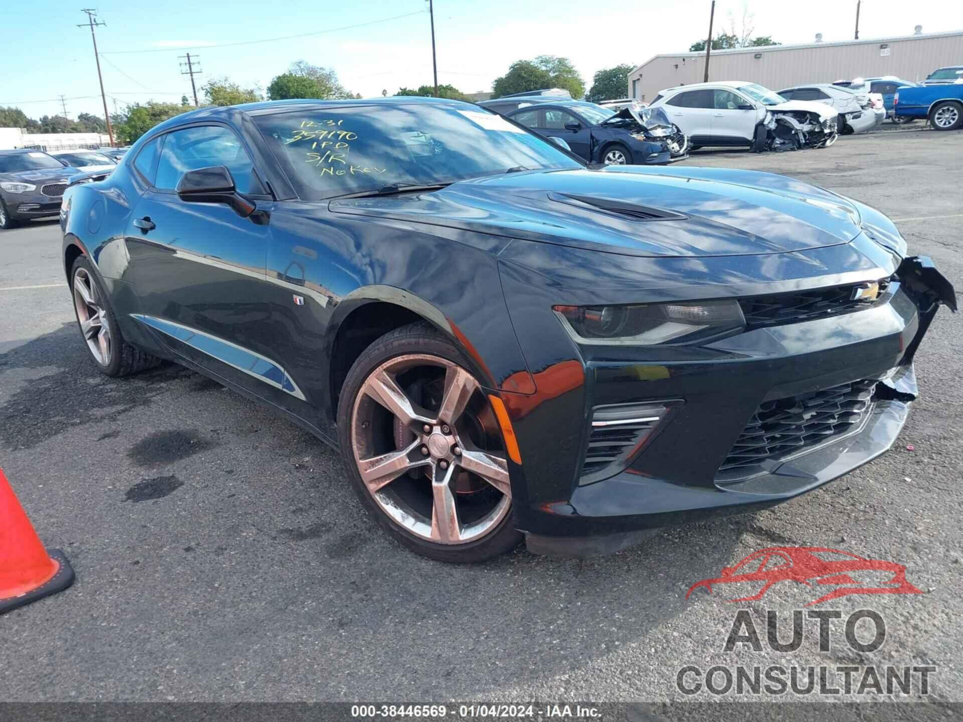 CHEVROLET CAMARO 2018 - 1G1FE1R79J0144321