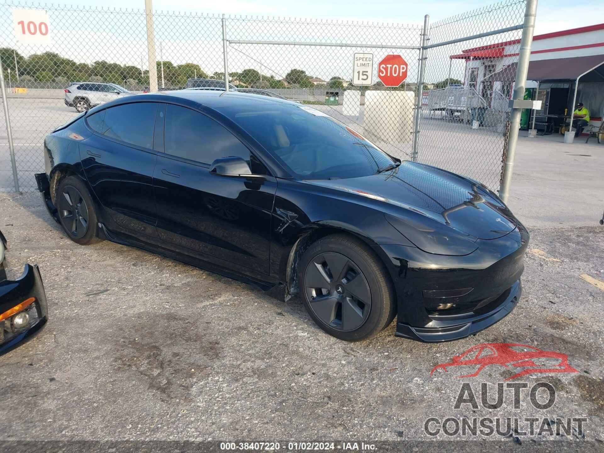 TESLA MODEL 3 2022 - 5YJ3E1EAXNF351867