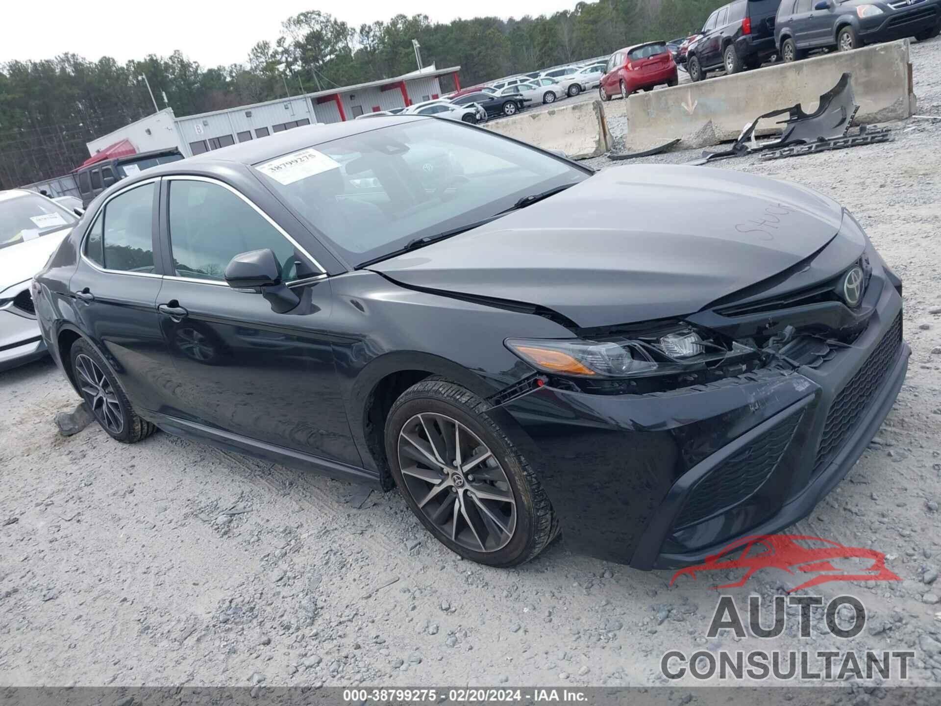 TOYOTA CAMRY 2022 - 4T1G11AK1NU659590