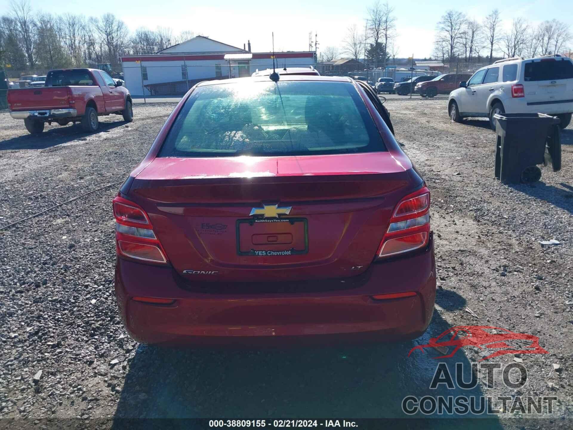 CHEVROLET SONIC 2017 - 1G1JD5SHXH4100385