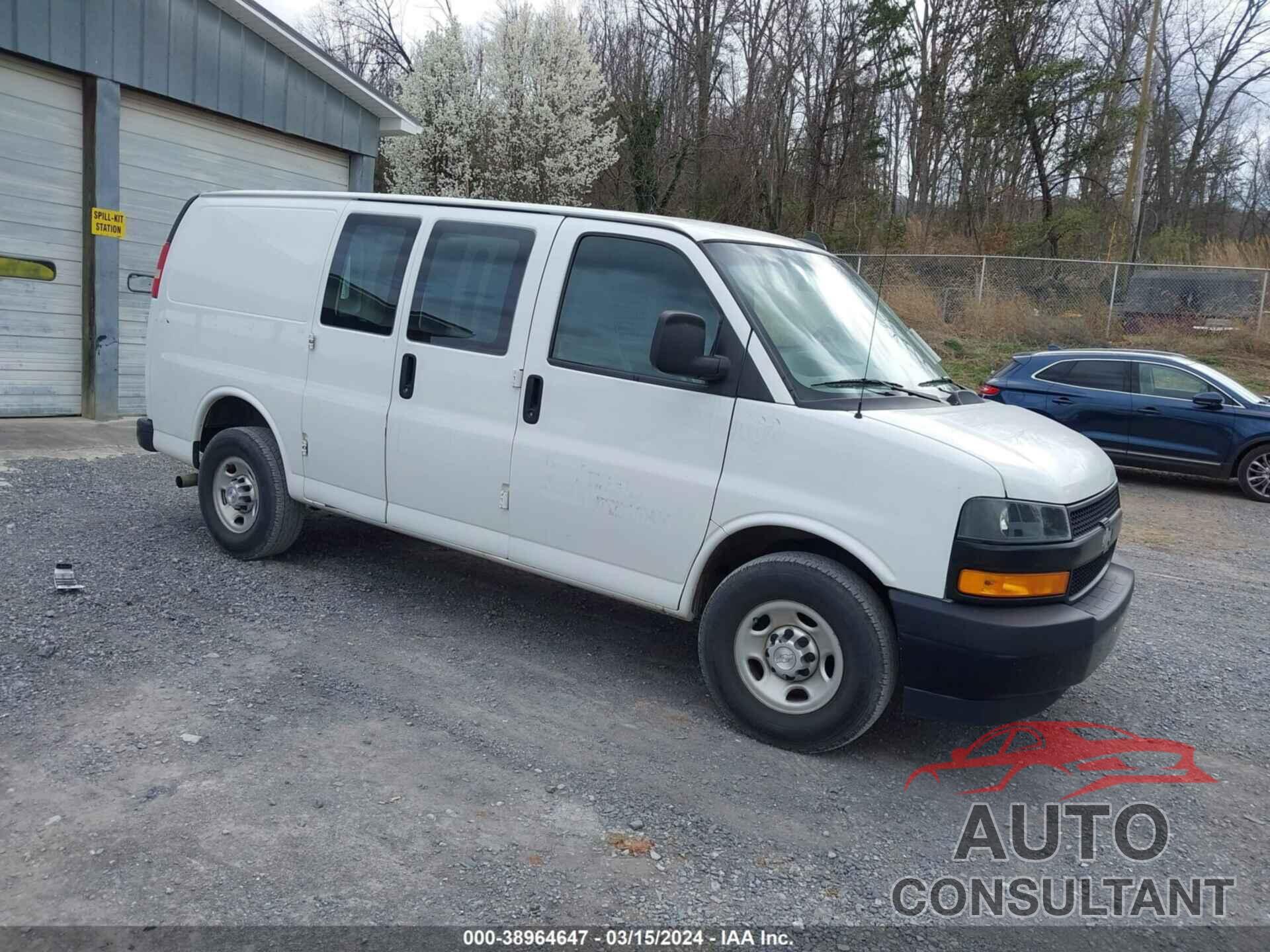 CHEVROLET EXPRESS 2500 2019 - 1GCWGAFP5K1186860