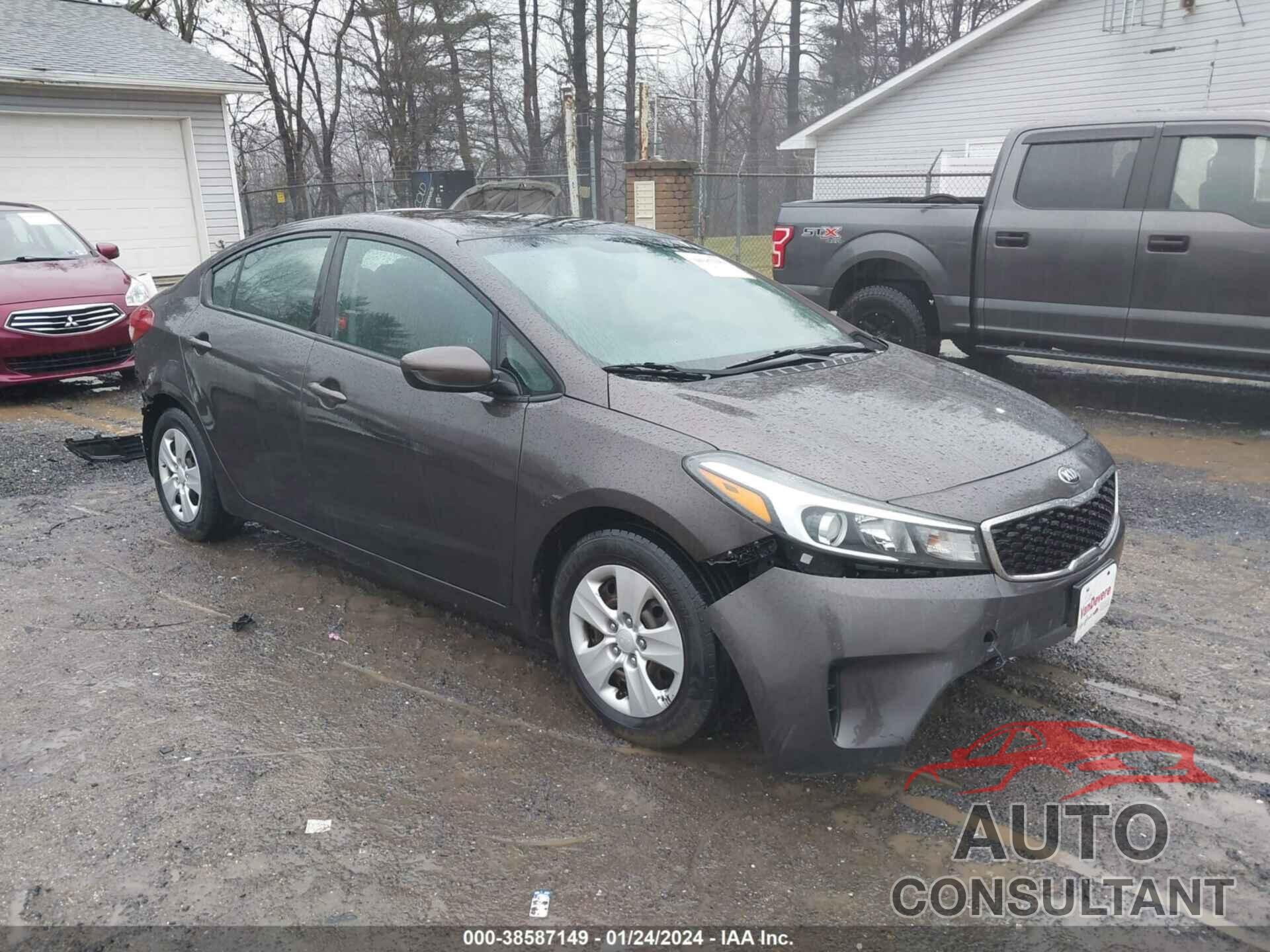 KIA FORTE 2018 - 3KPFL4A73JE180121