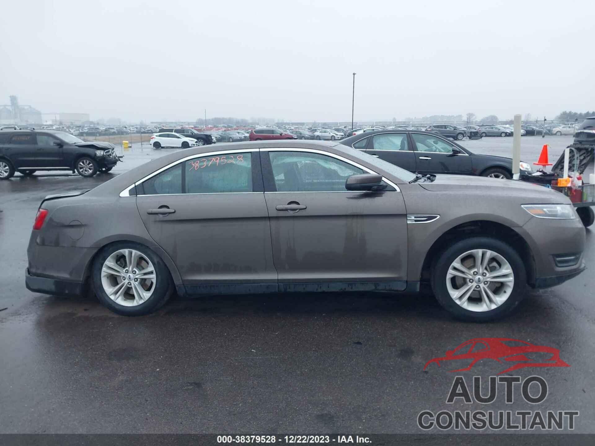 FORD TAURUS 2016 - 1FAHP2E87GG143575