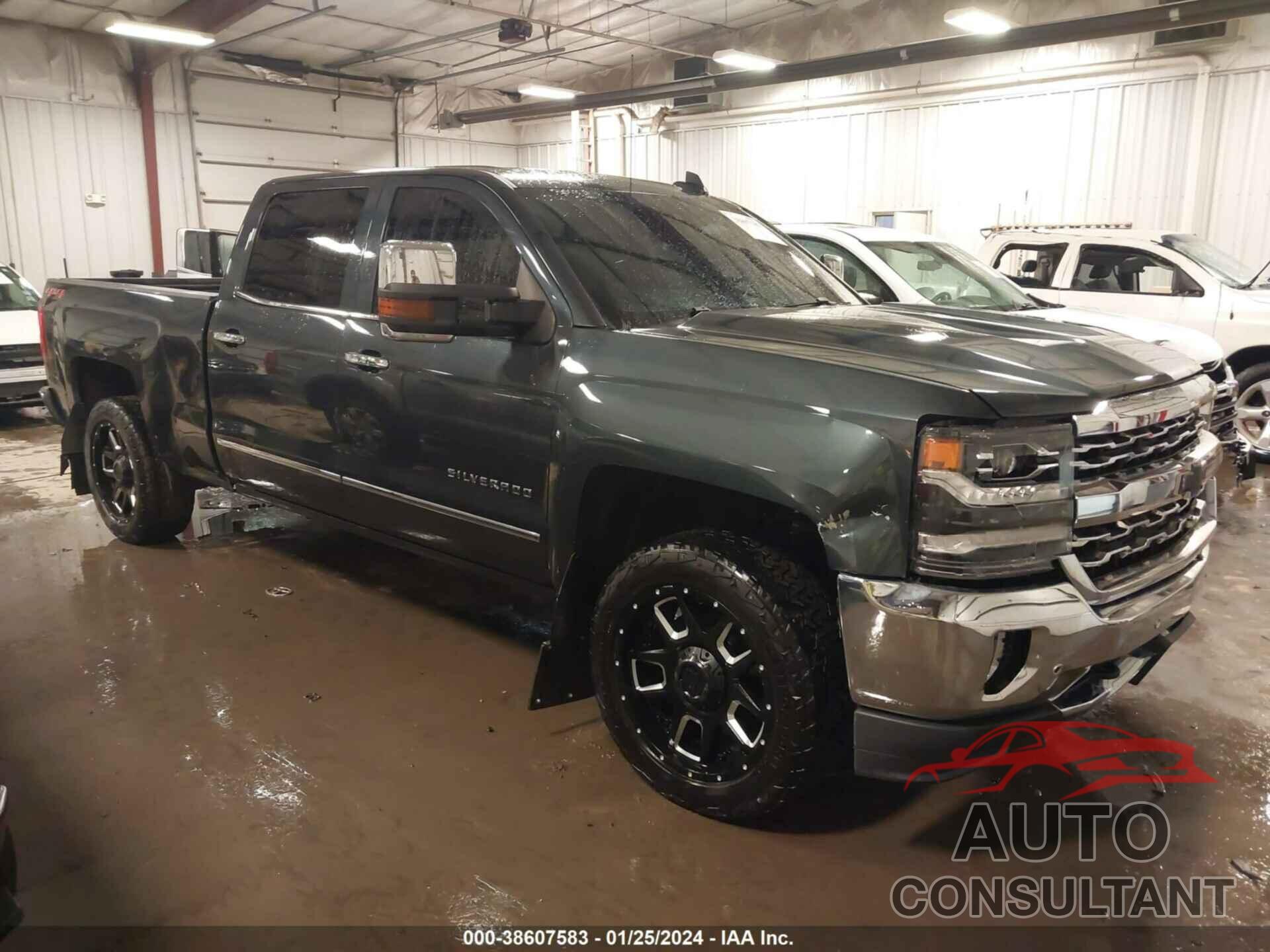 CHEVROLET SILVERADO 1500 2018 - 3GCUKSEJ2JG158734
