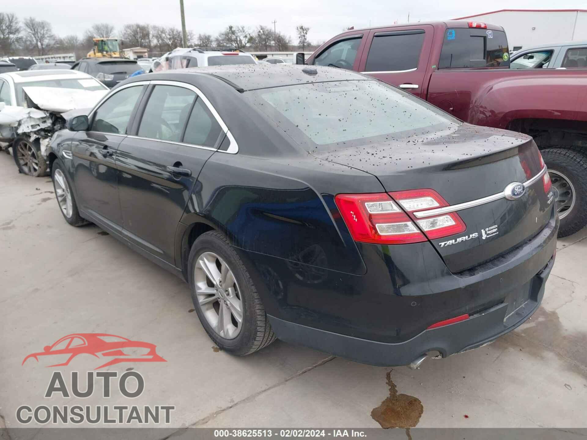 FORD TAURUS 2016 - 1FAHP2E81GG102231