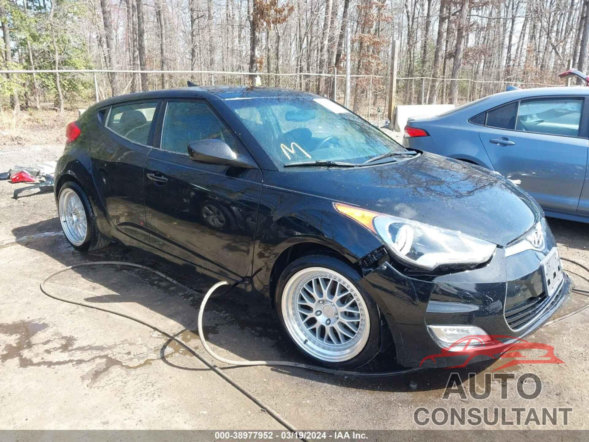 HYUNDAI VELOSTER 2017 - KMHTC6AD7HU320084