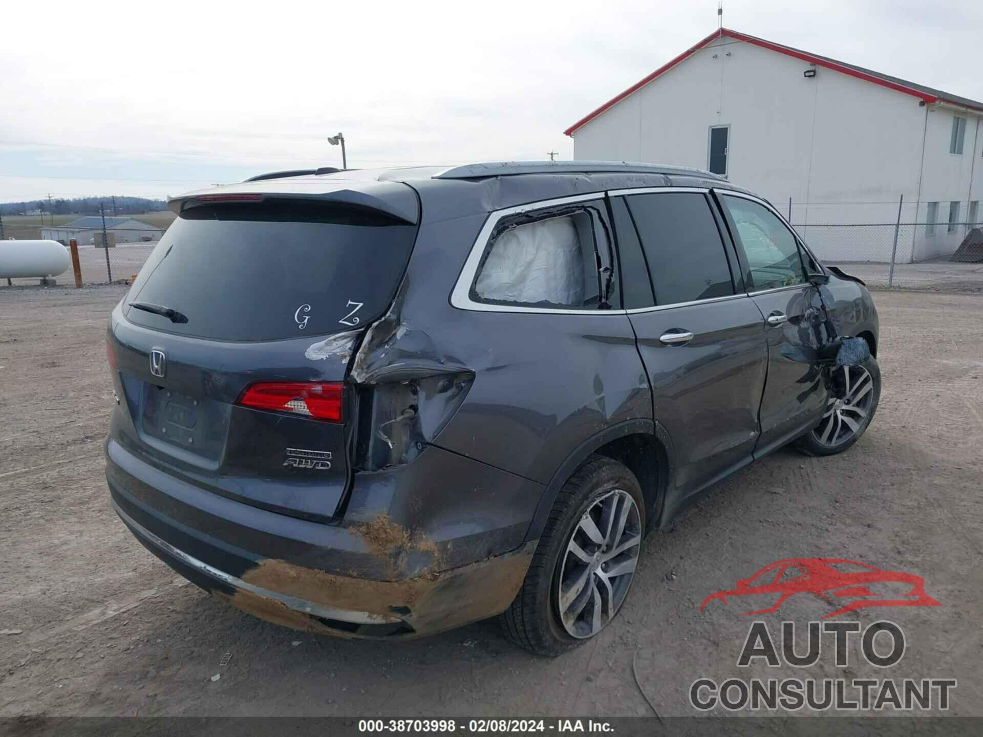 HONDA PILOT 2017 - 5FNYF6H9XHB066799