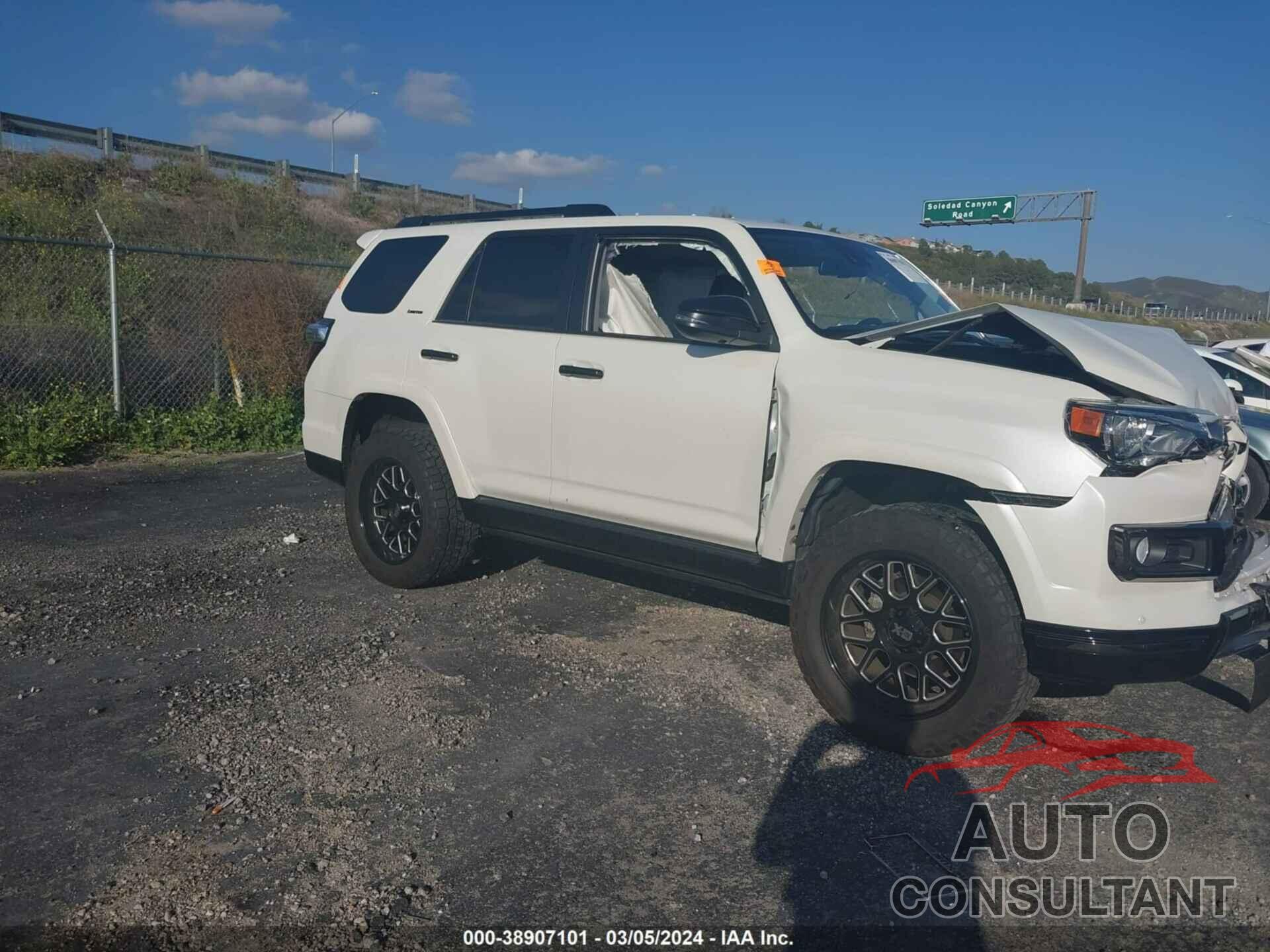 TOYOTA 4RUNNER 2020 - JTEBU5JR3L5804013