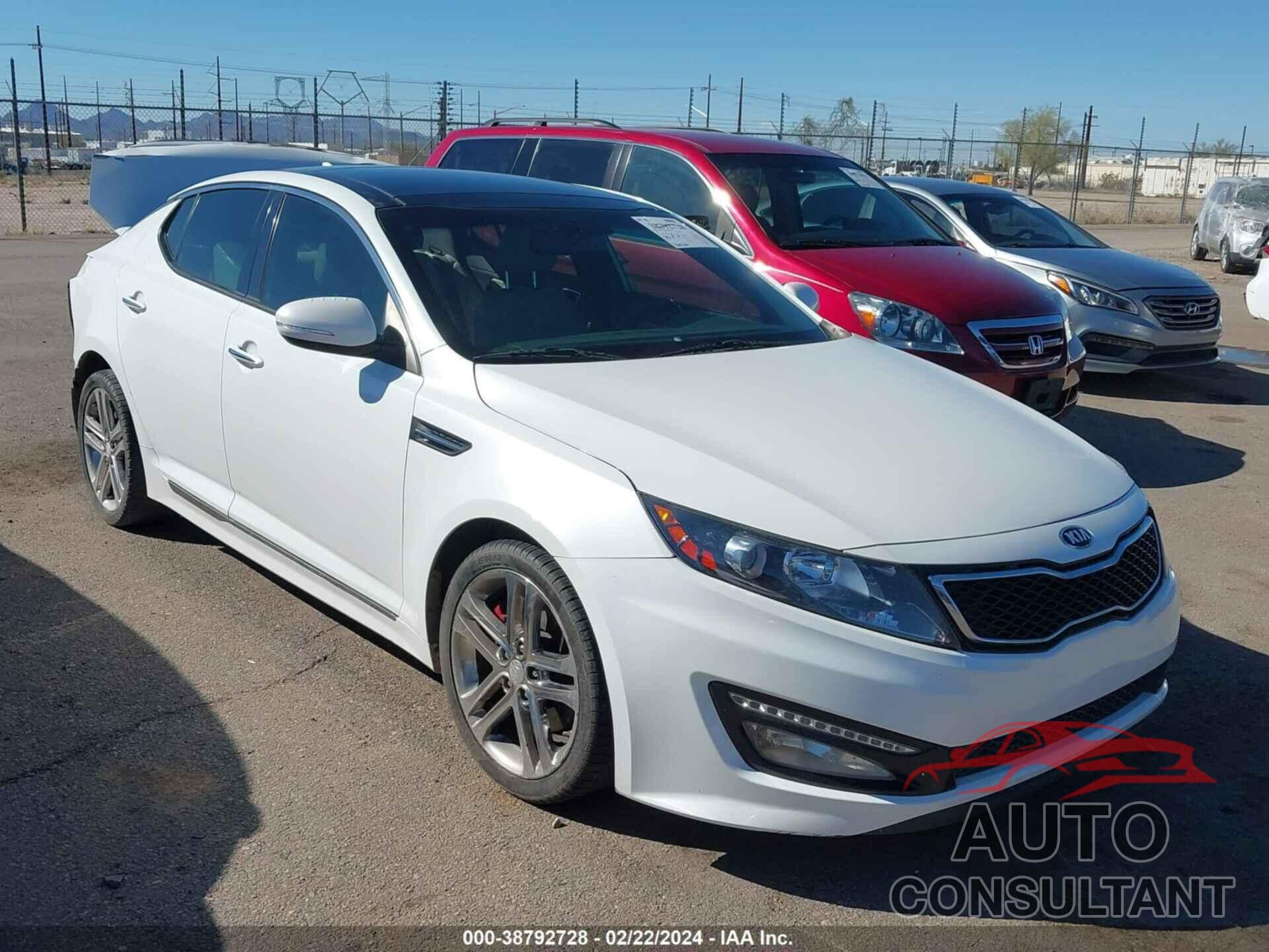 KIA OPTIMA 2013 - 5XXGR4A67DG128416