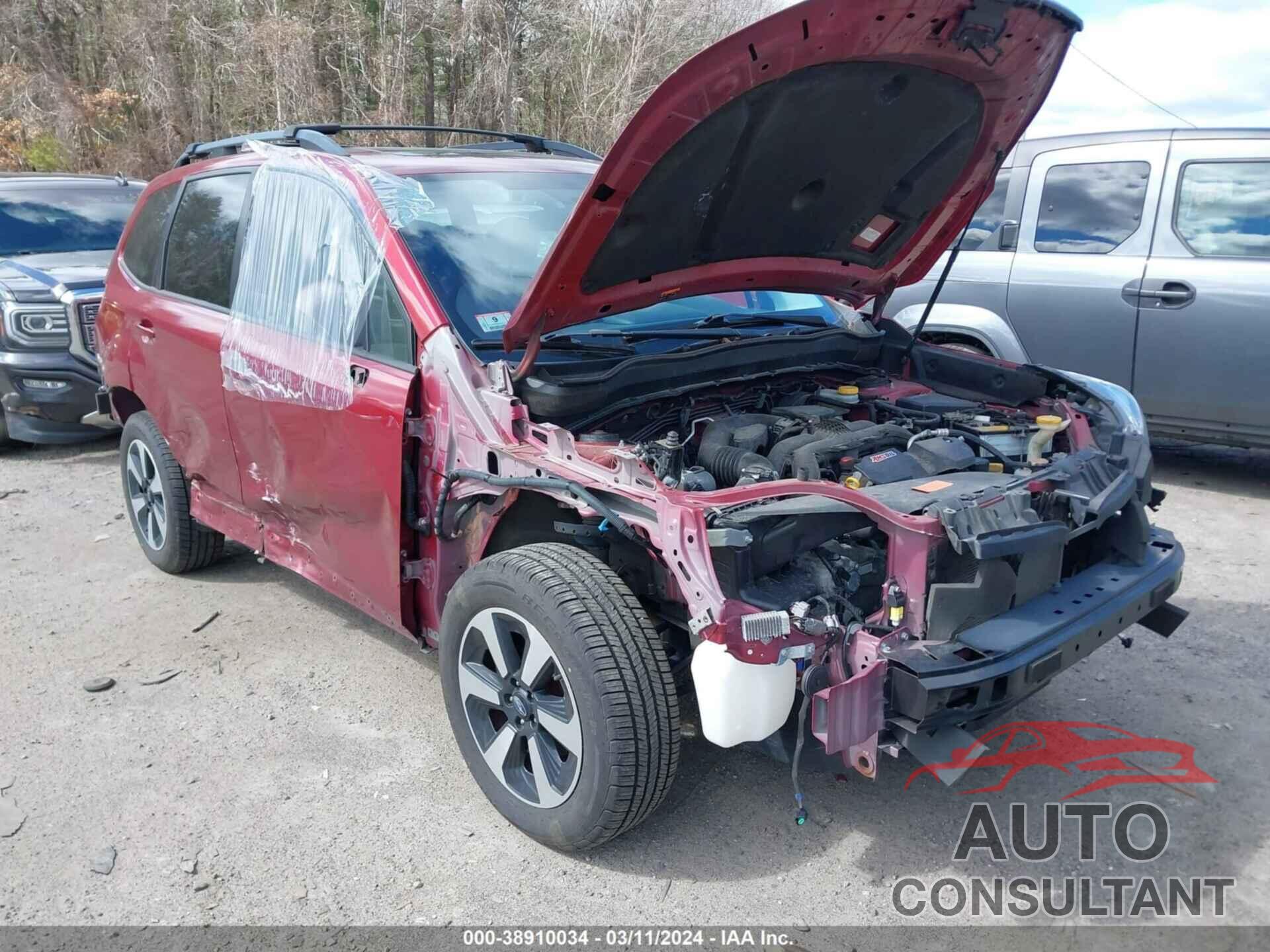 SUBARU FORESTER 2018 - JF2SJAGC1JH556530