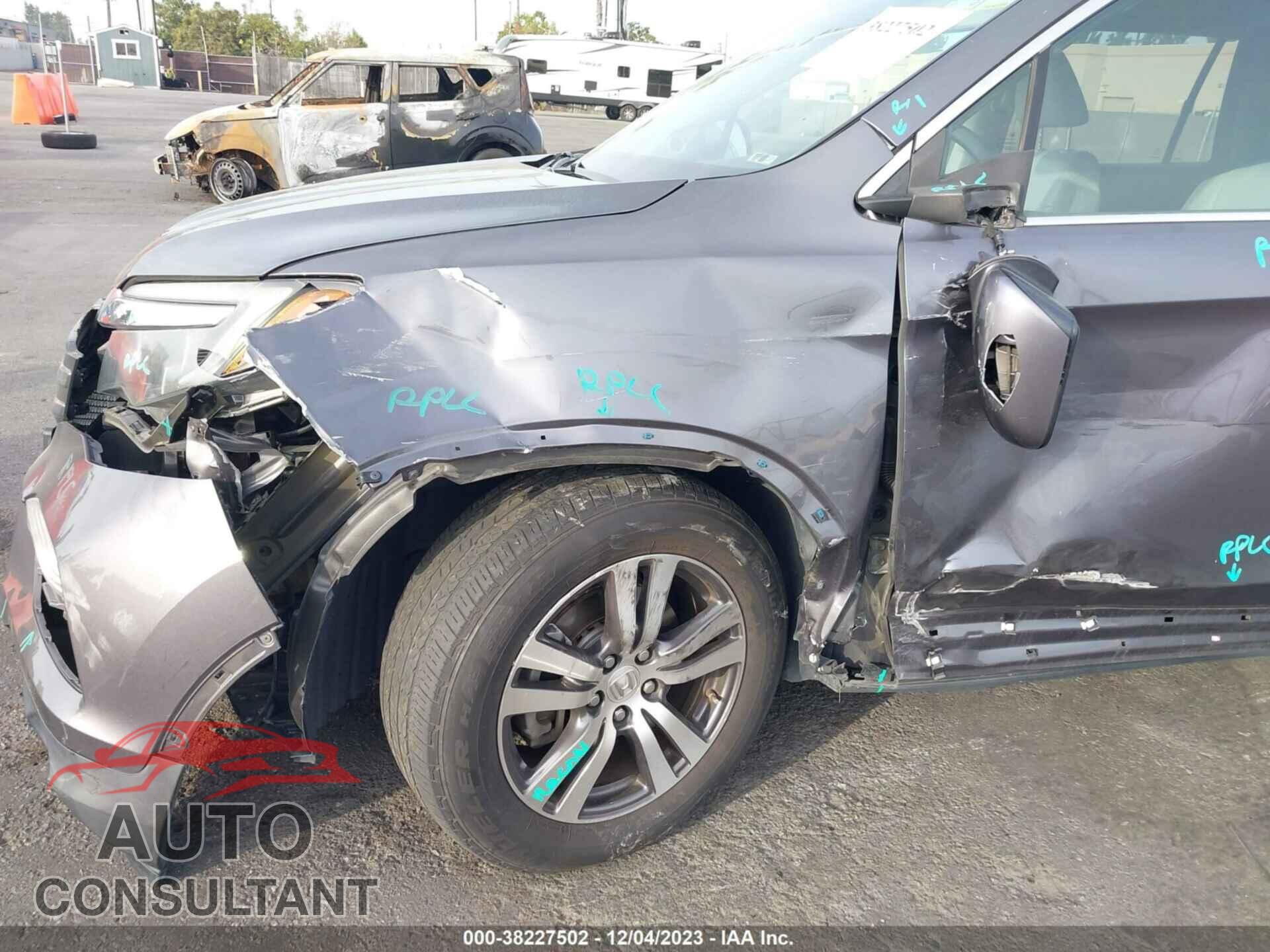 HONDA PILOT 2017 - 5FNYF5H59HB037852