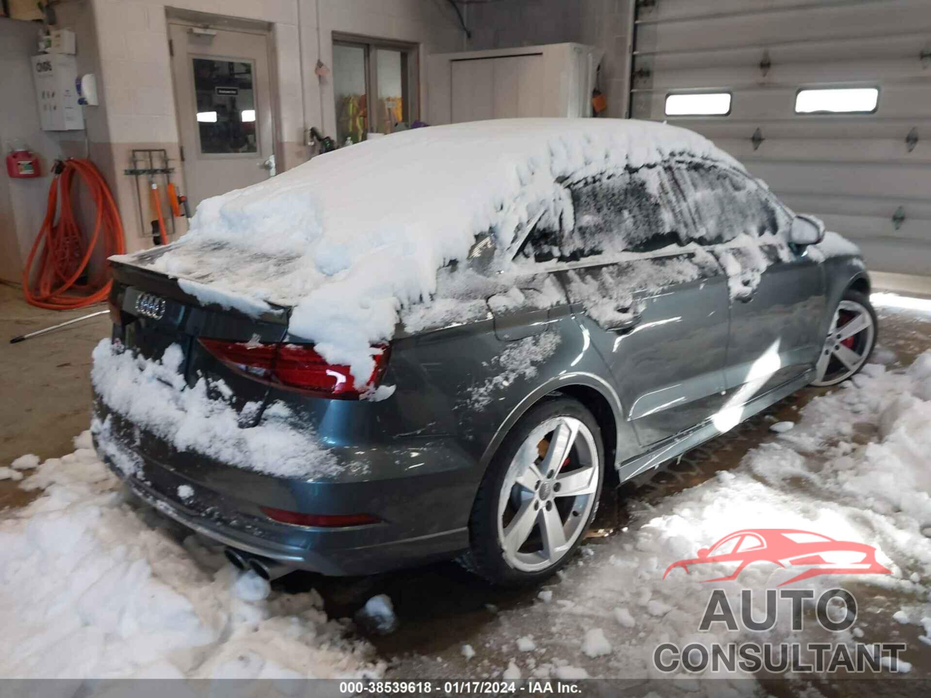 AUDI S3 2019 - WAUB1GFF9KA079012