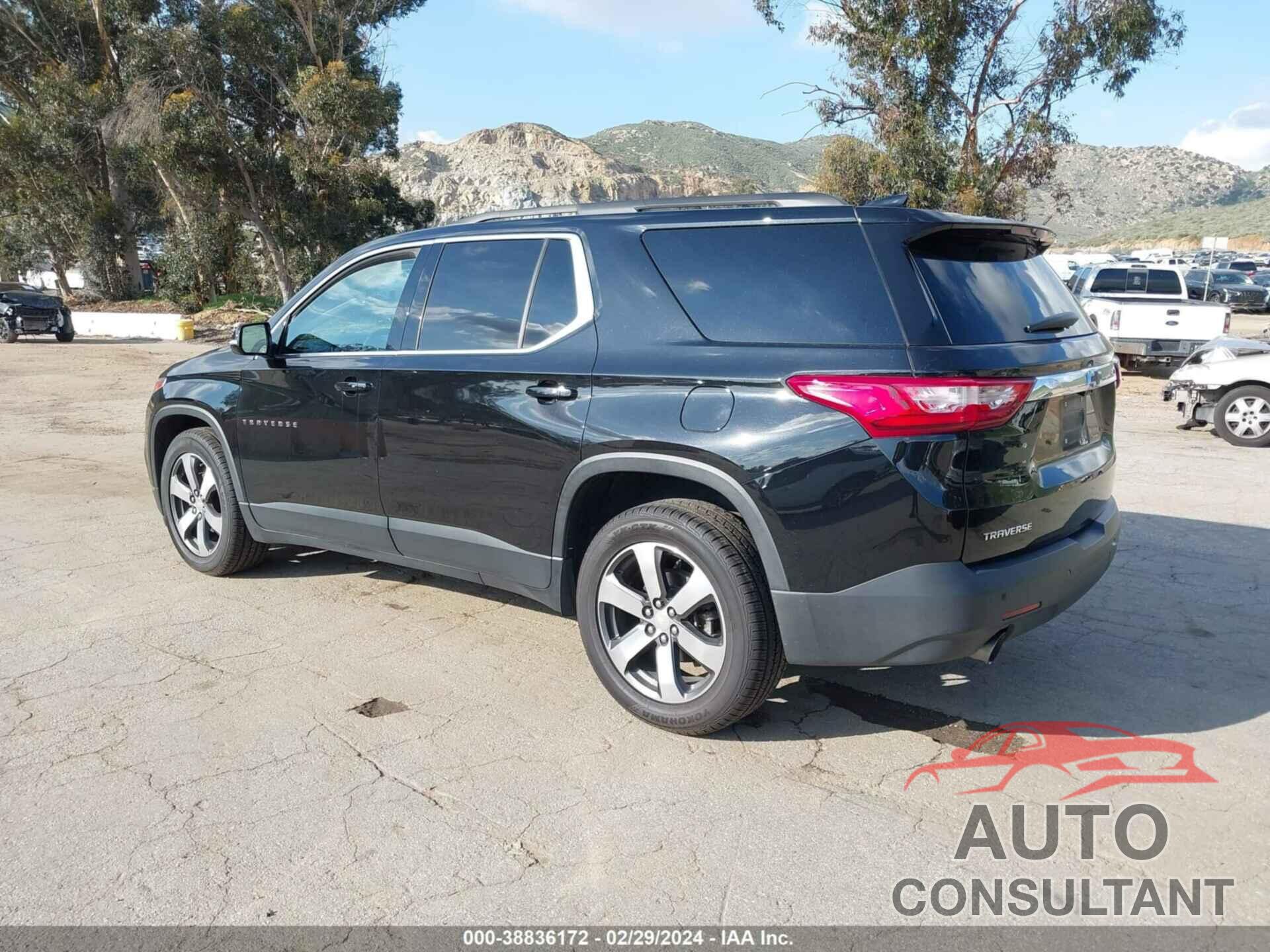 CHEVROLET TRAVERSE 2019 - 1GNERHKW9KJ160815