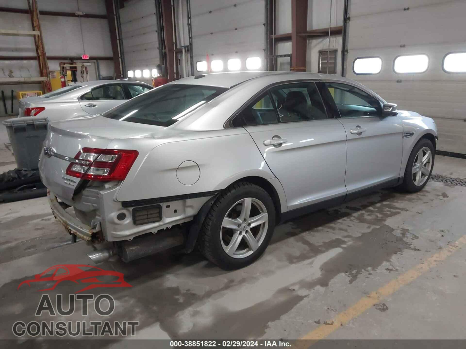FORD TAURUS 2016 - 1FAHP2F82GG110904