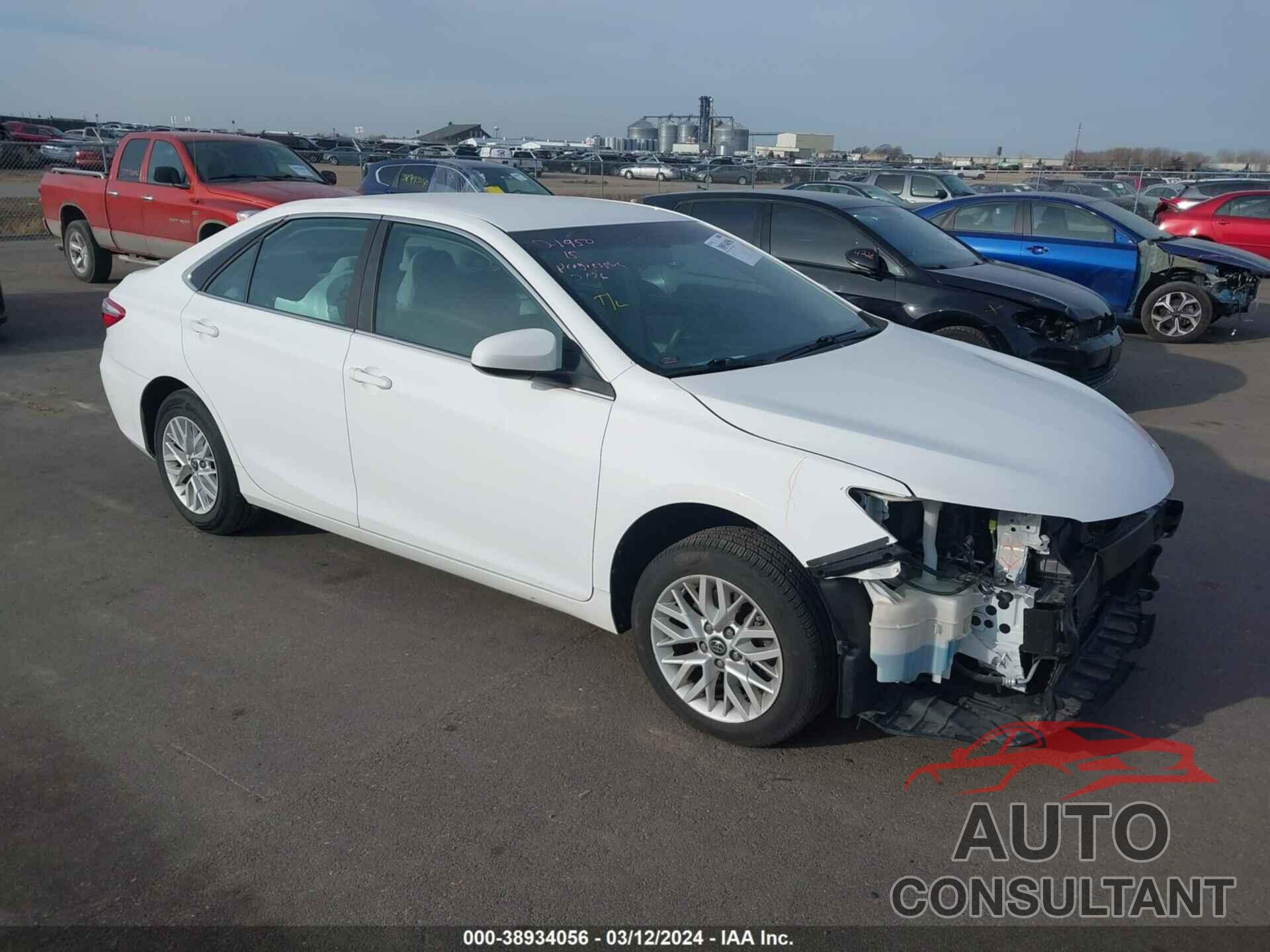 TOYOTA CAMRY 2016 - 4T1BF1FK0GU243943