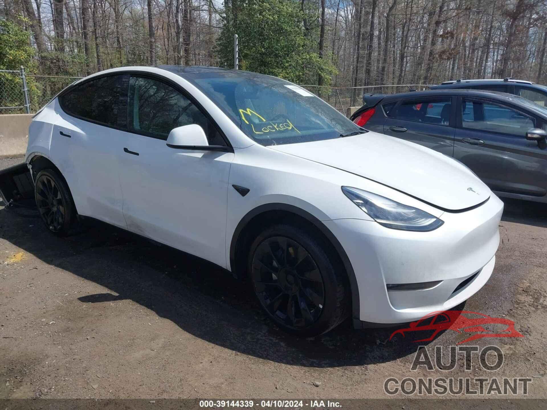 TESLA MODEL Y 2023 - 7SAYGDEE5PA044713