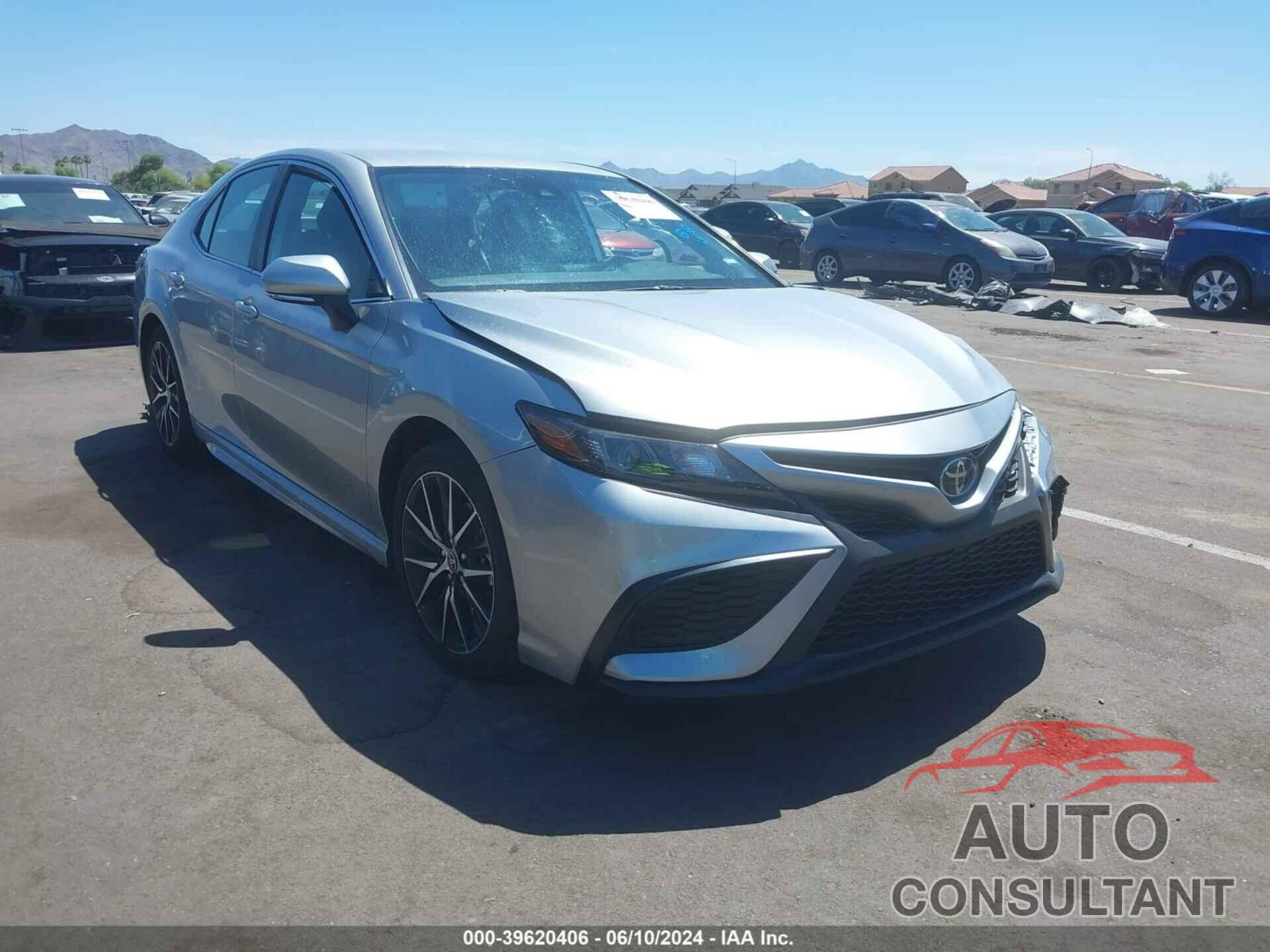 TOYOTA CAMRY 2023 - 4T1G11AK9PU791208
