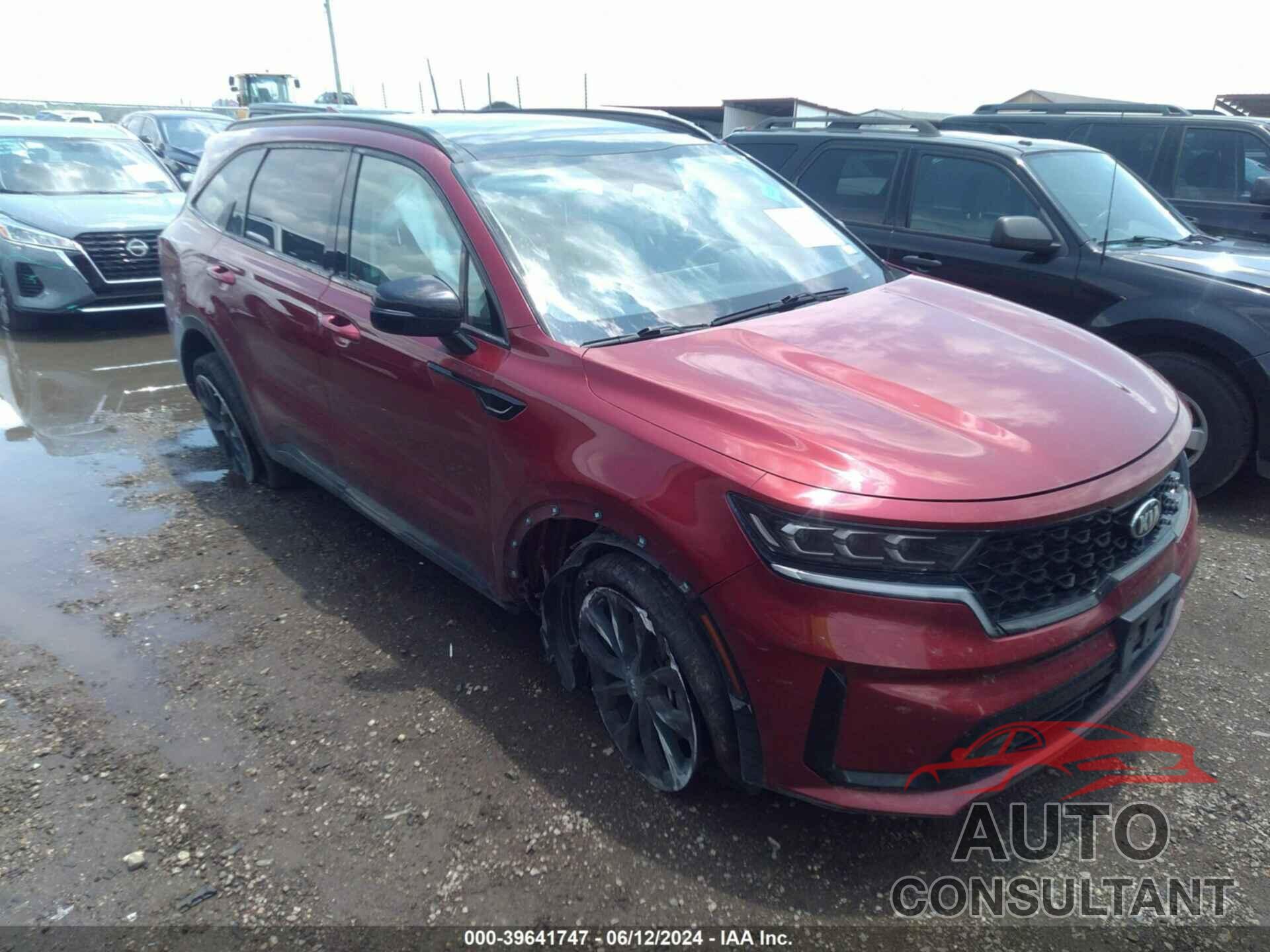 KIA SORENTO 2021 - 5XYRKDLF6MG040561