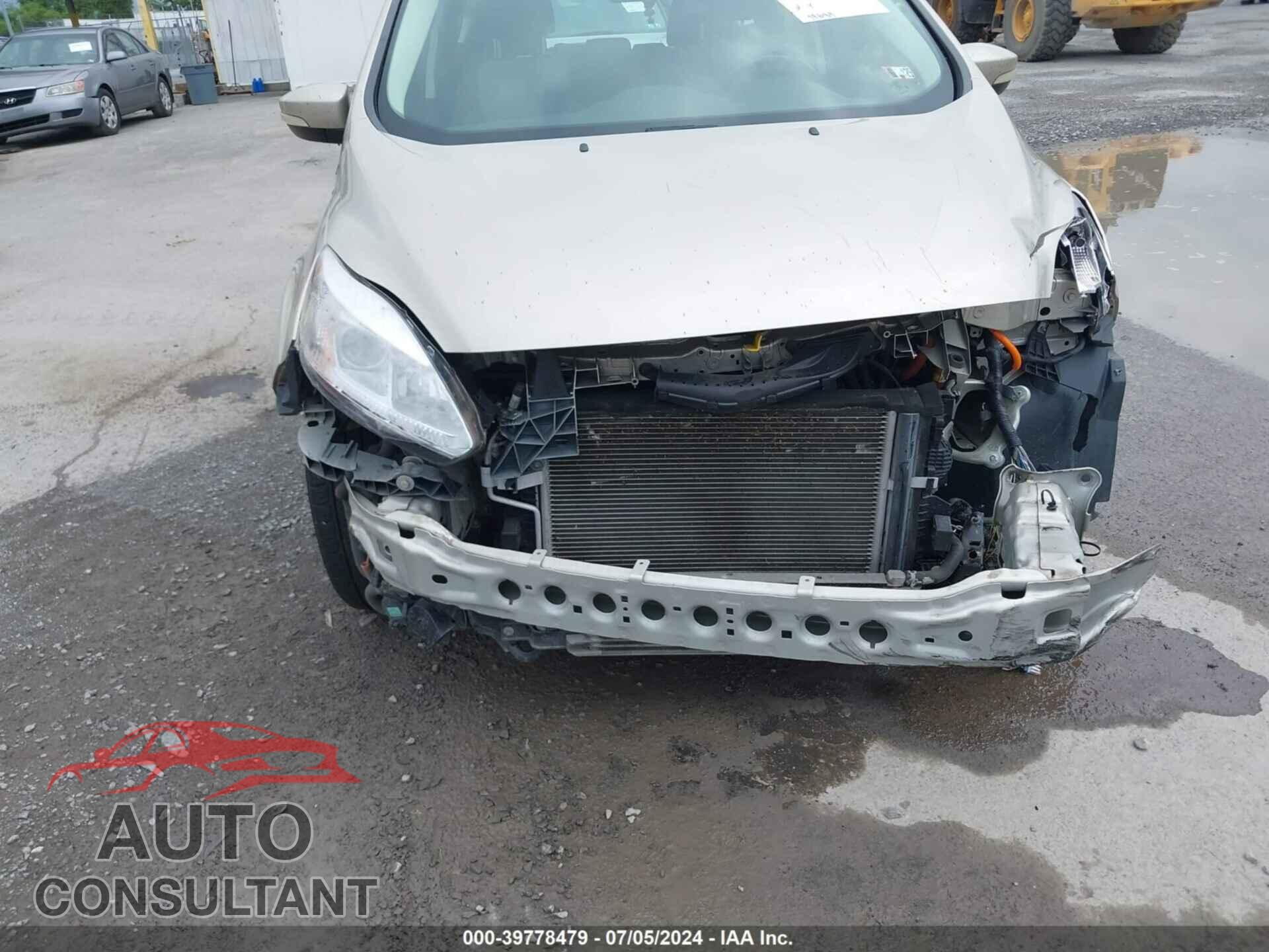 FORD C-MAX ENERGI 2017 - 1FADP5EU3HL107565